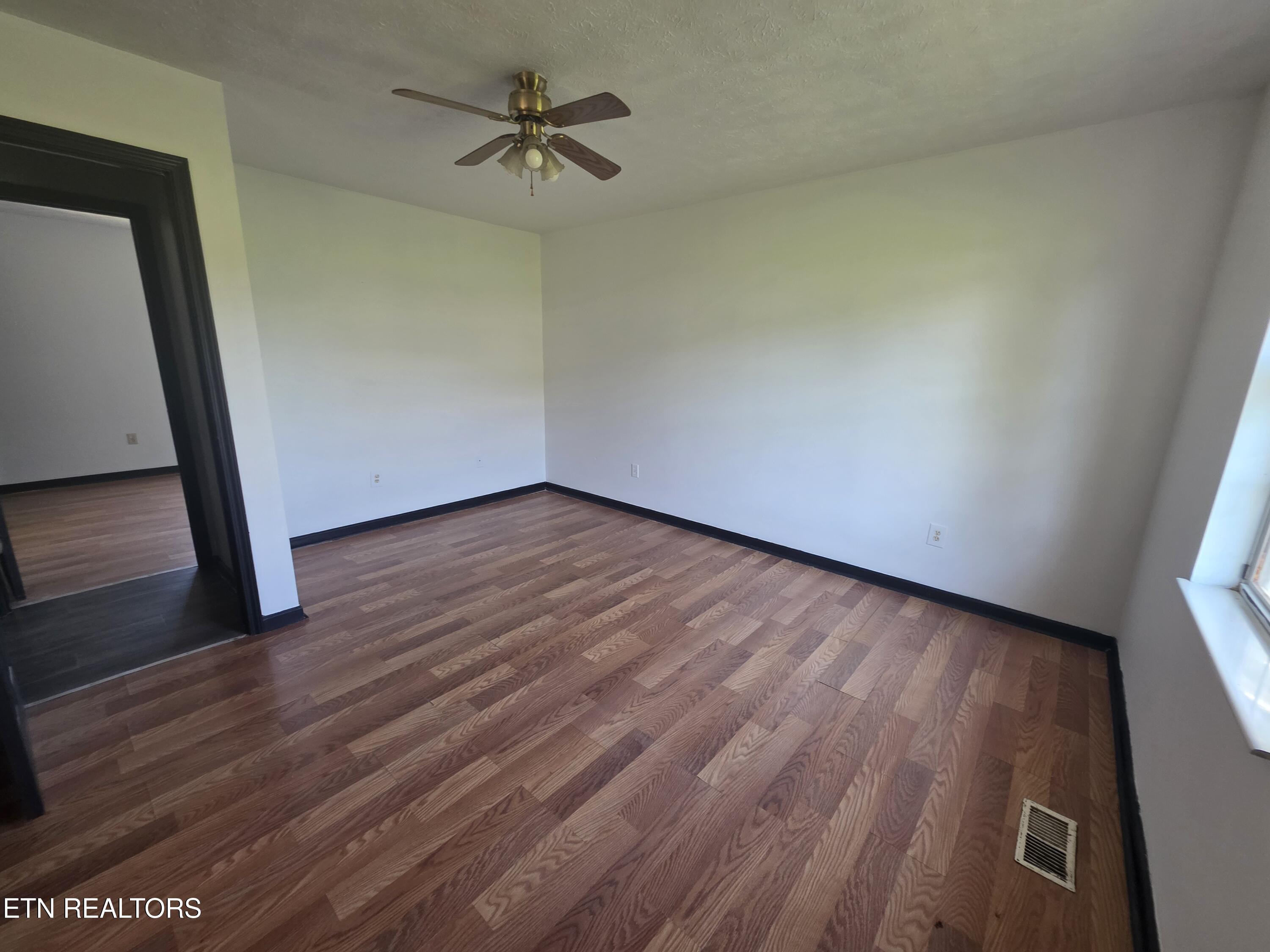 141 Mattie Lane Tazewell TN 37879