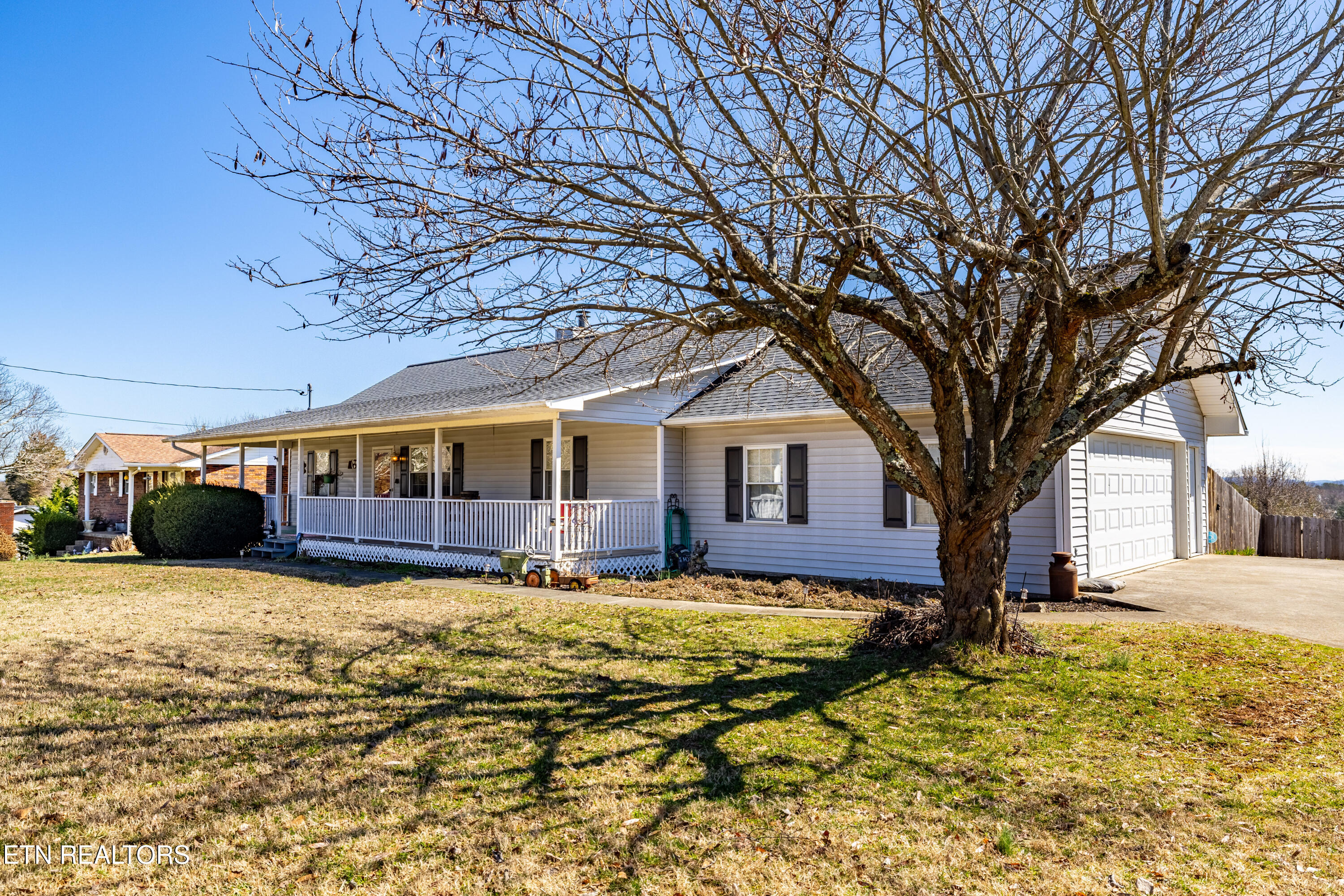 129 Clinch View Drive Corryton TN 37721