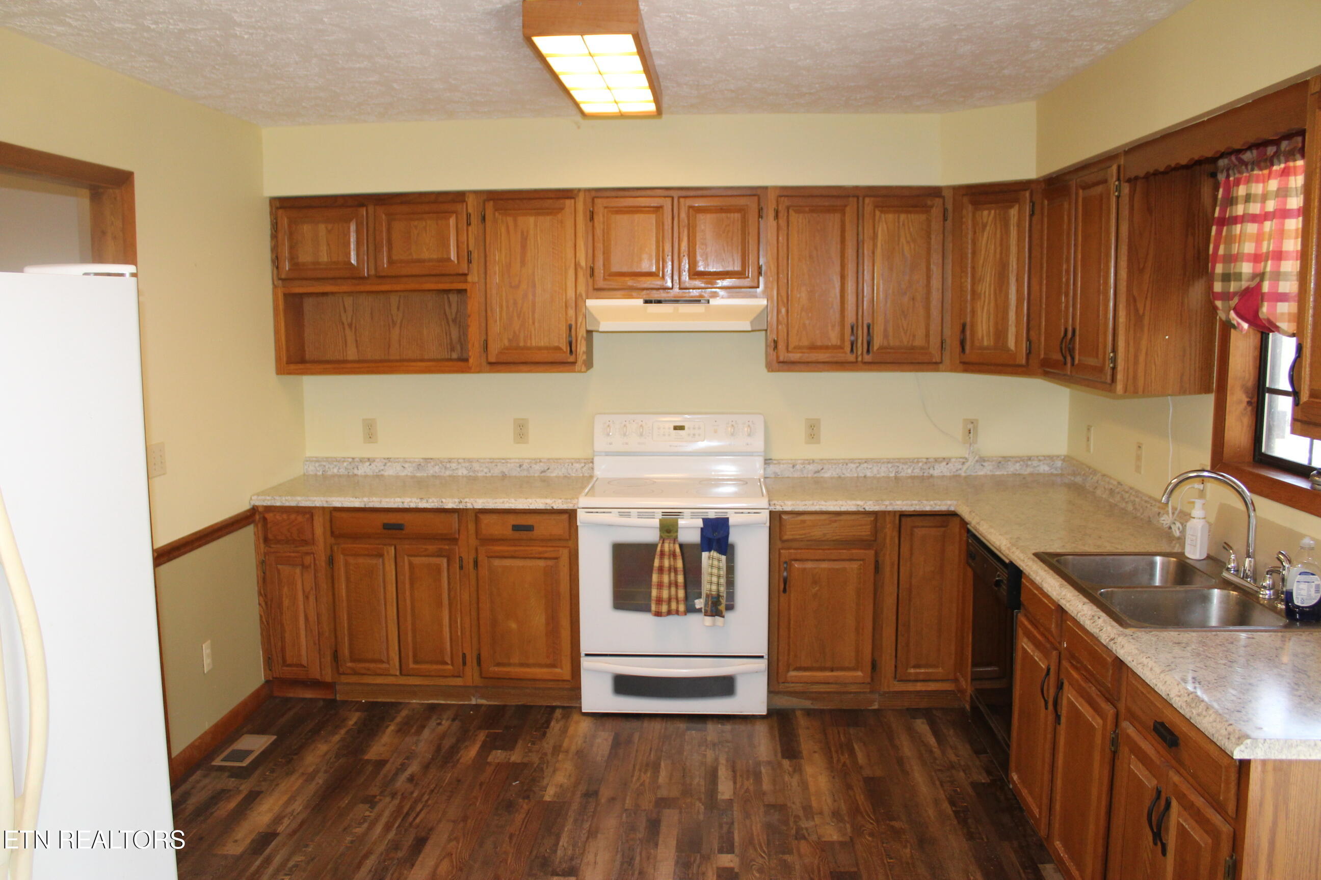 108 Laurel Drive Jamestown TN 38556