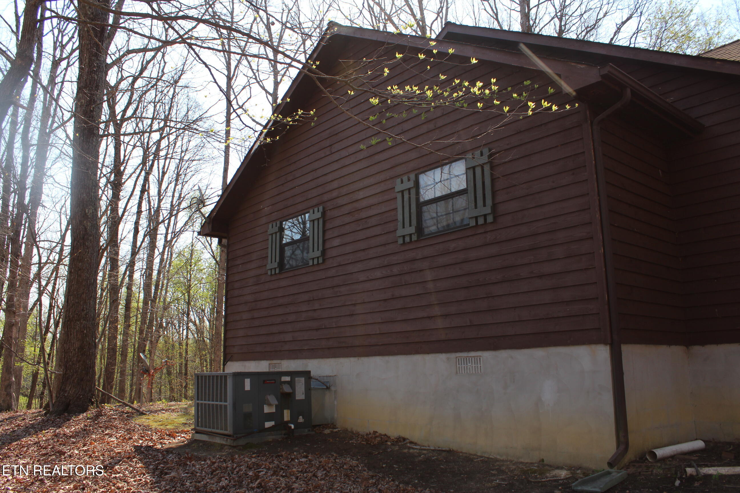 108 Laurel Drive Jamestown TN 38556
