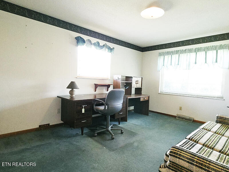 4912 Montmorency Drive Powell TN 37849