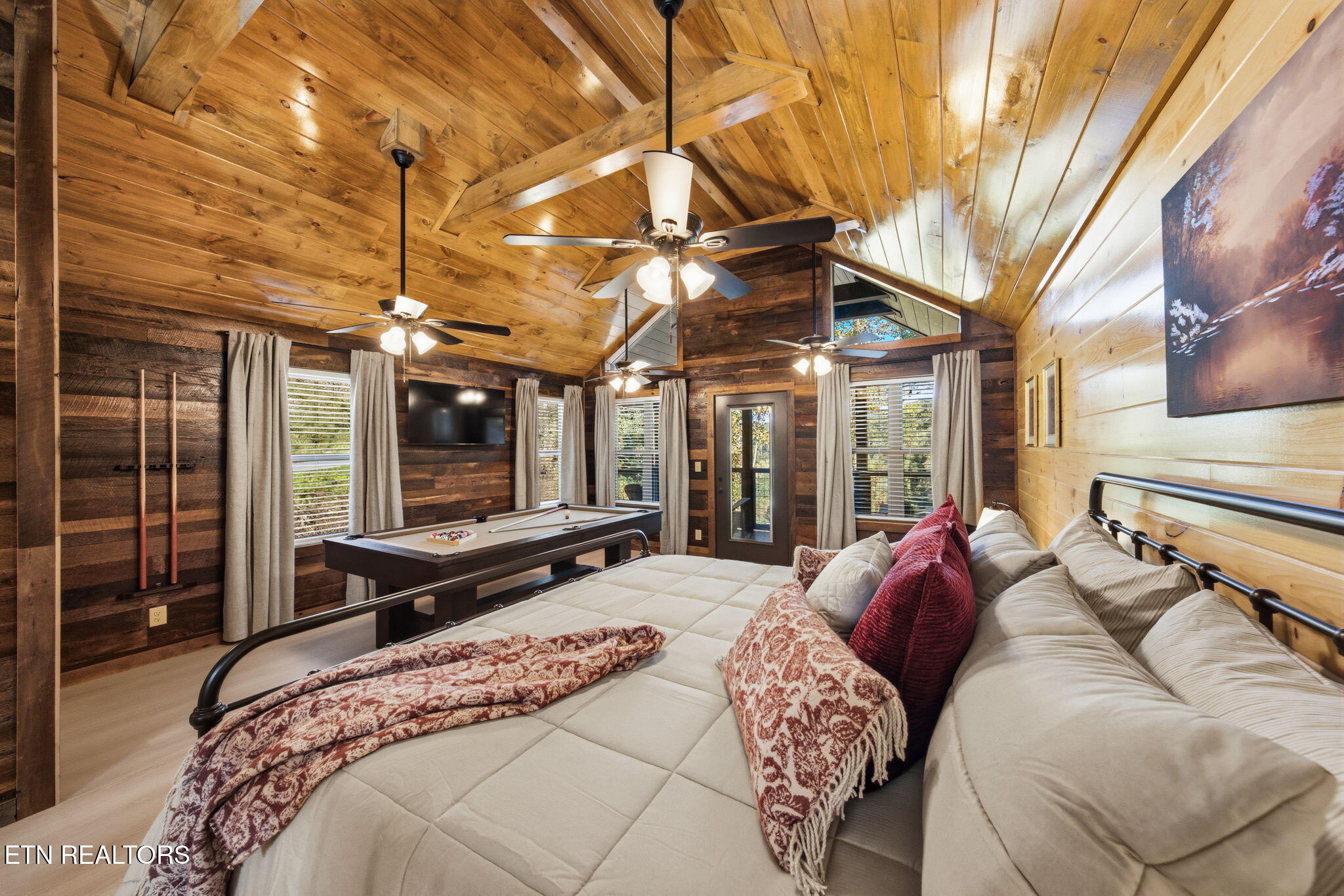 253 Silverbell Lane Gatlinburg TN 37738