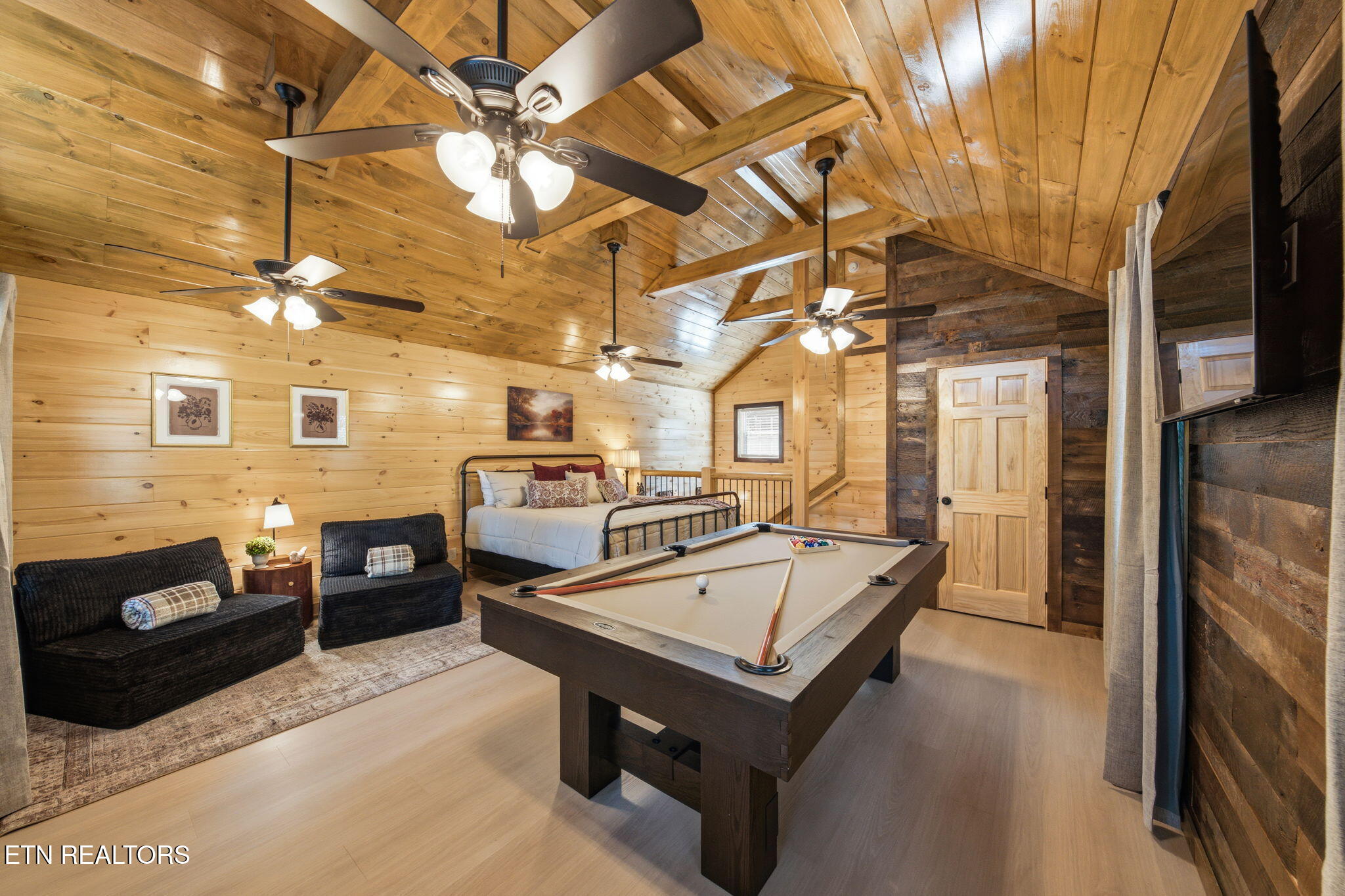 253 Silverbell Lane Gatlinburg TN 37738
