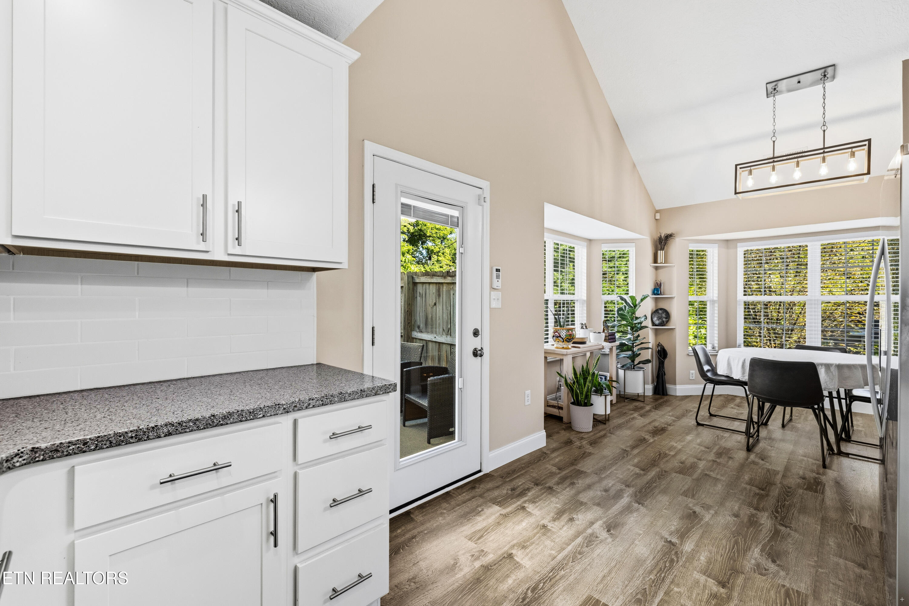 1126 Overton Place Knoxville TN 37917