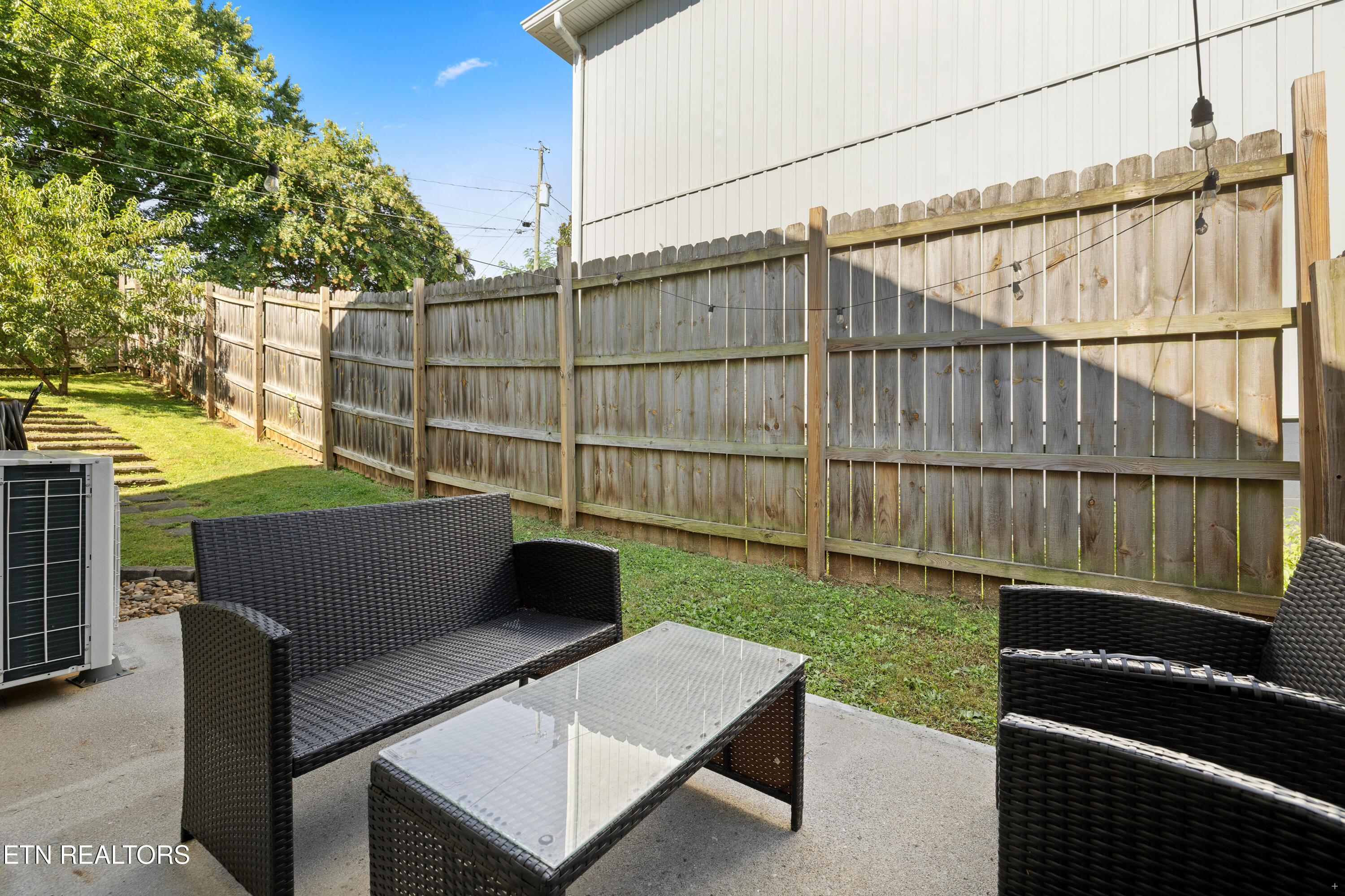 1126 Overton Place Knoxville TN 37917