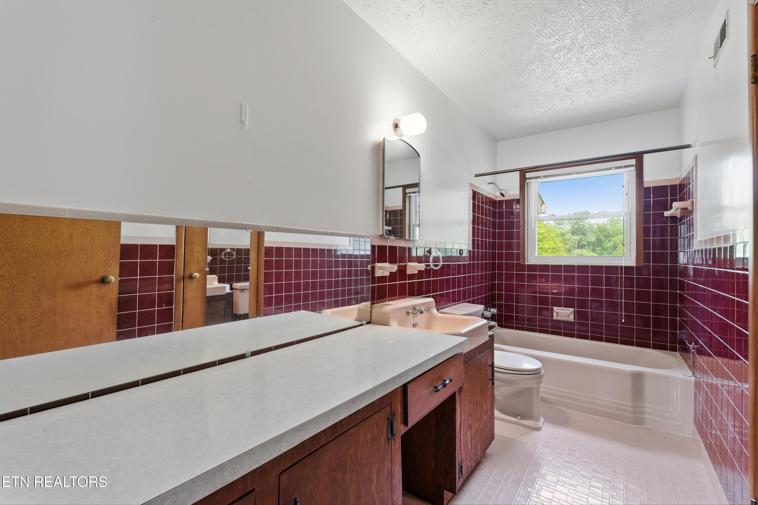 7005 Downing Drive Knoxville TN 37909