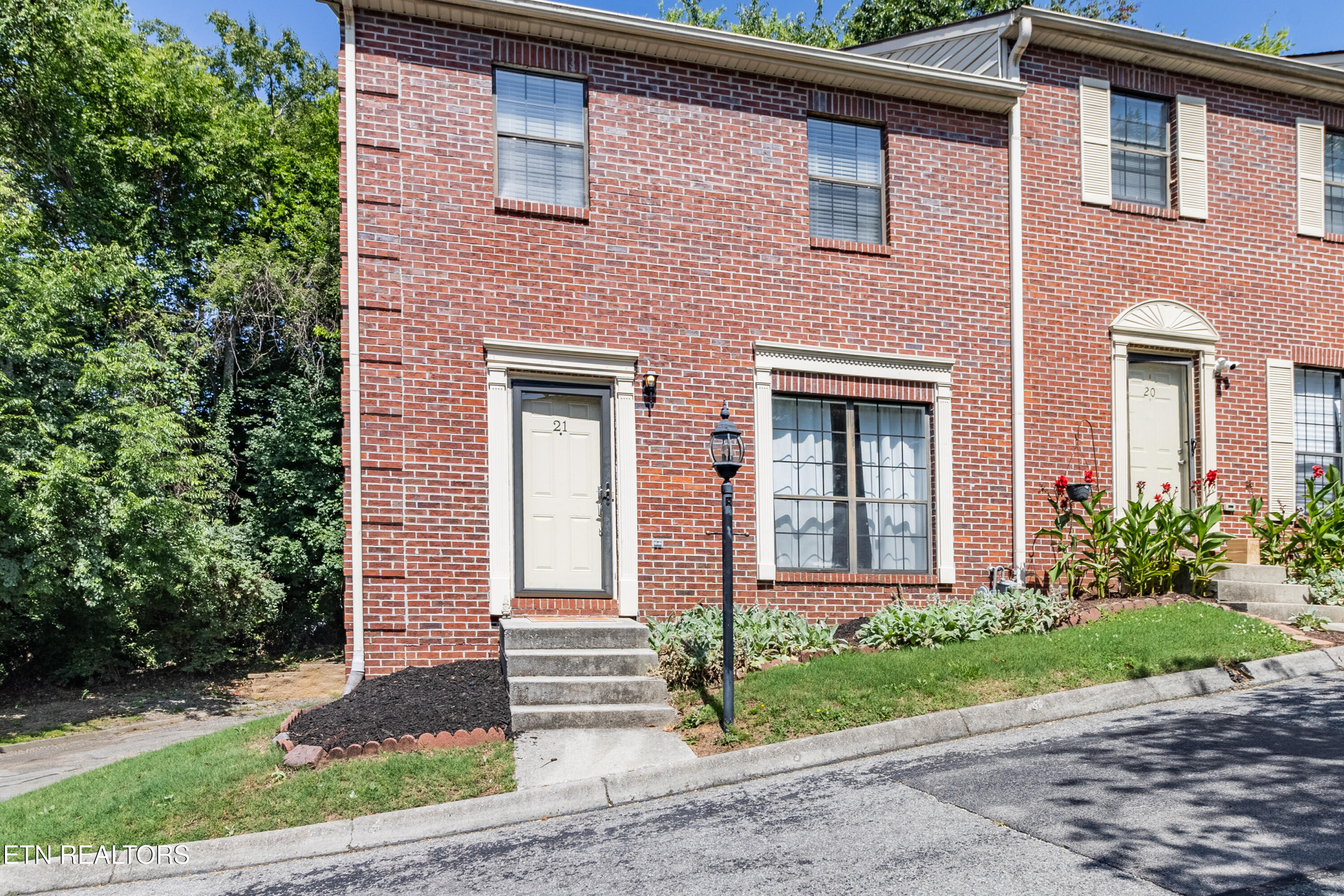 437 S Gallaher View Road Knoxville TN 37919