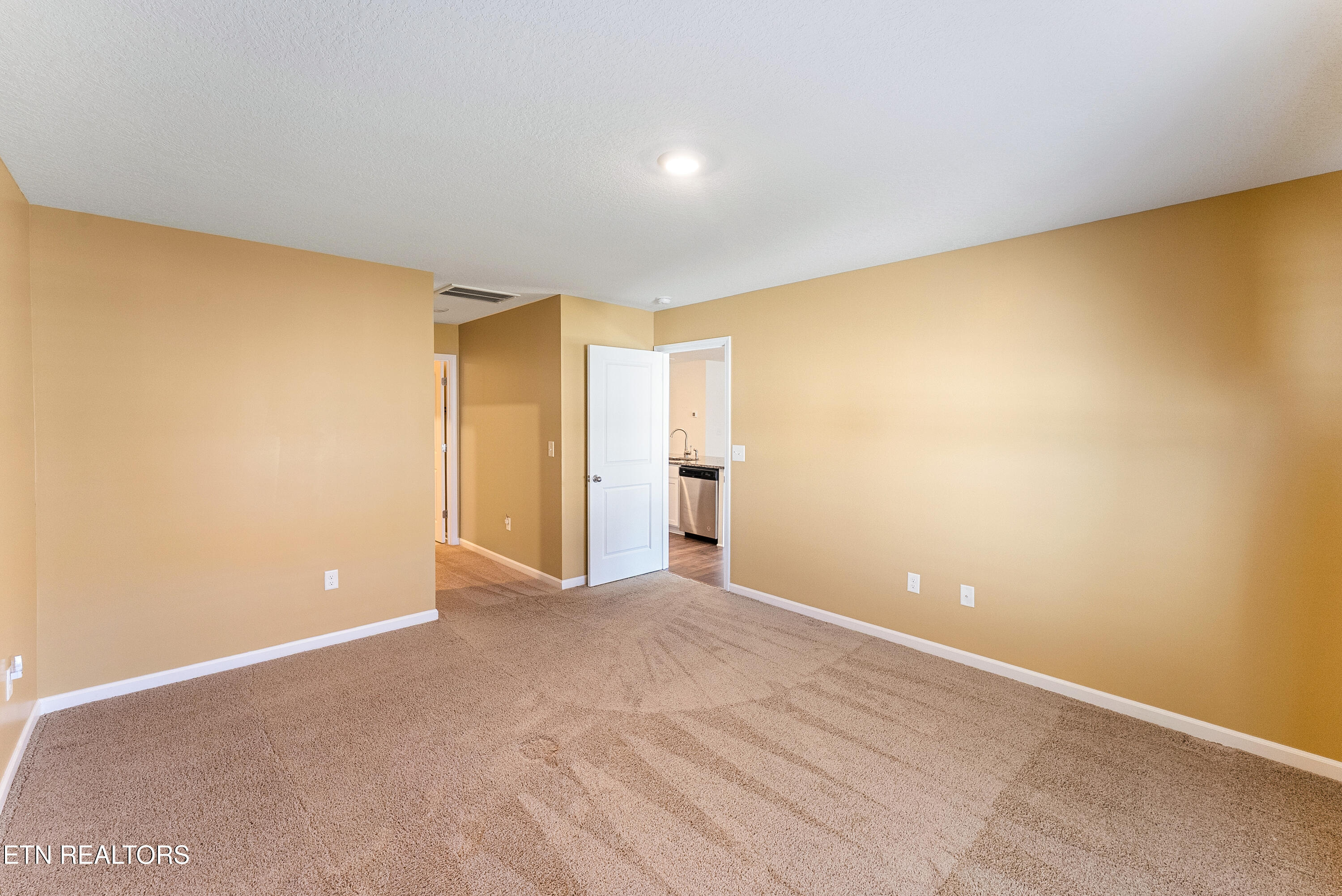 7531 Game Bird Street Corryton TN 37721