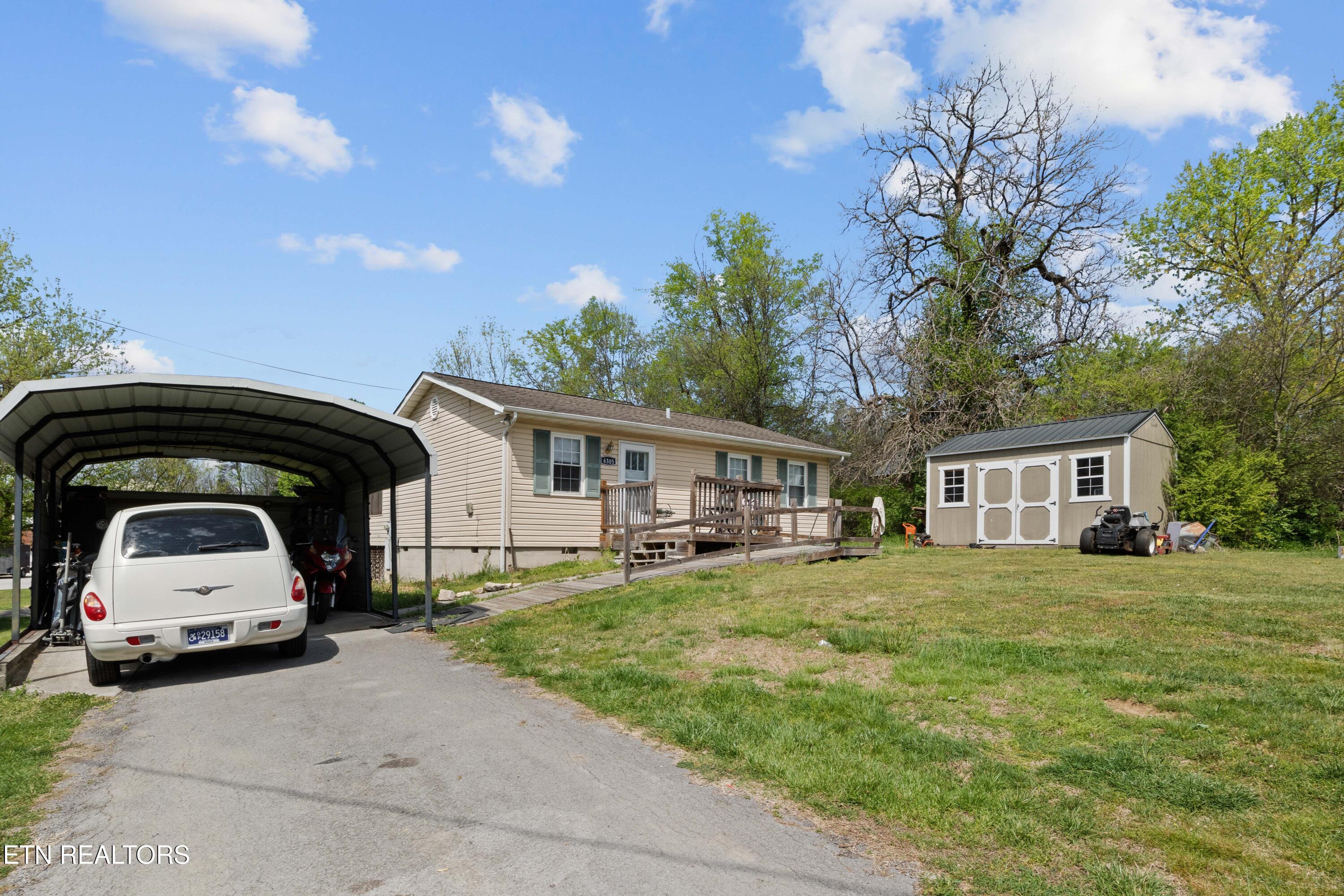 6305 Strawberry Plains Pike Knoxville TN 37914