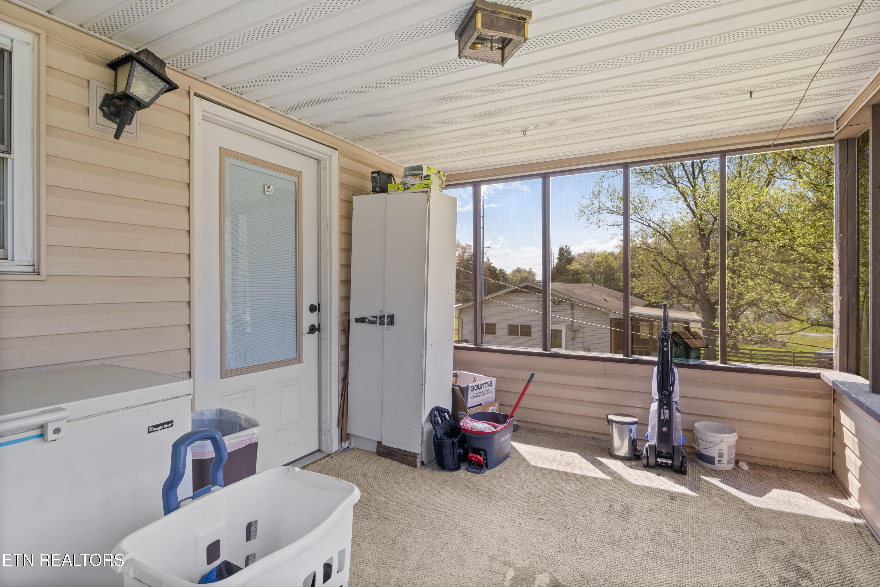 6305 Strawberry Plains Pike Knoxville TN 37914