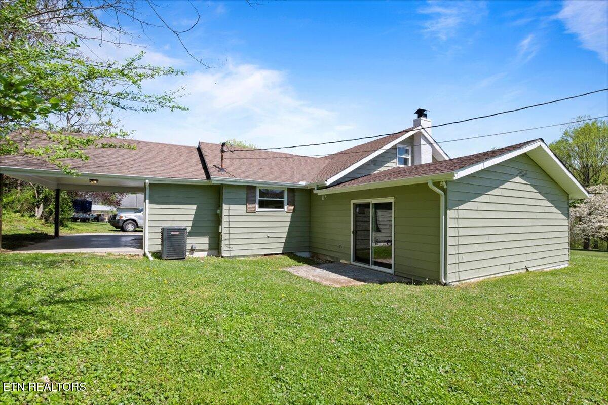 328 Lake Lane Caryville TN 37714