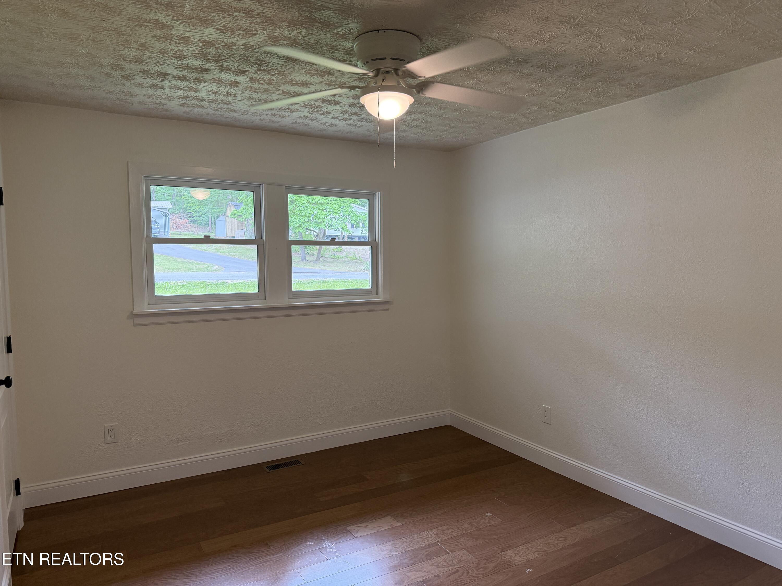 273 Fairway Street Crossville TN 38571