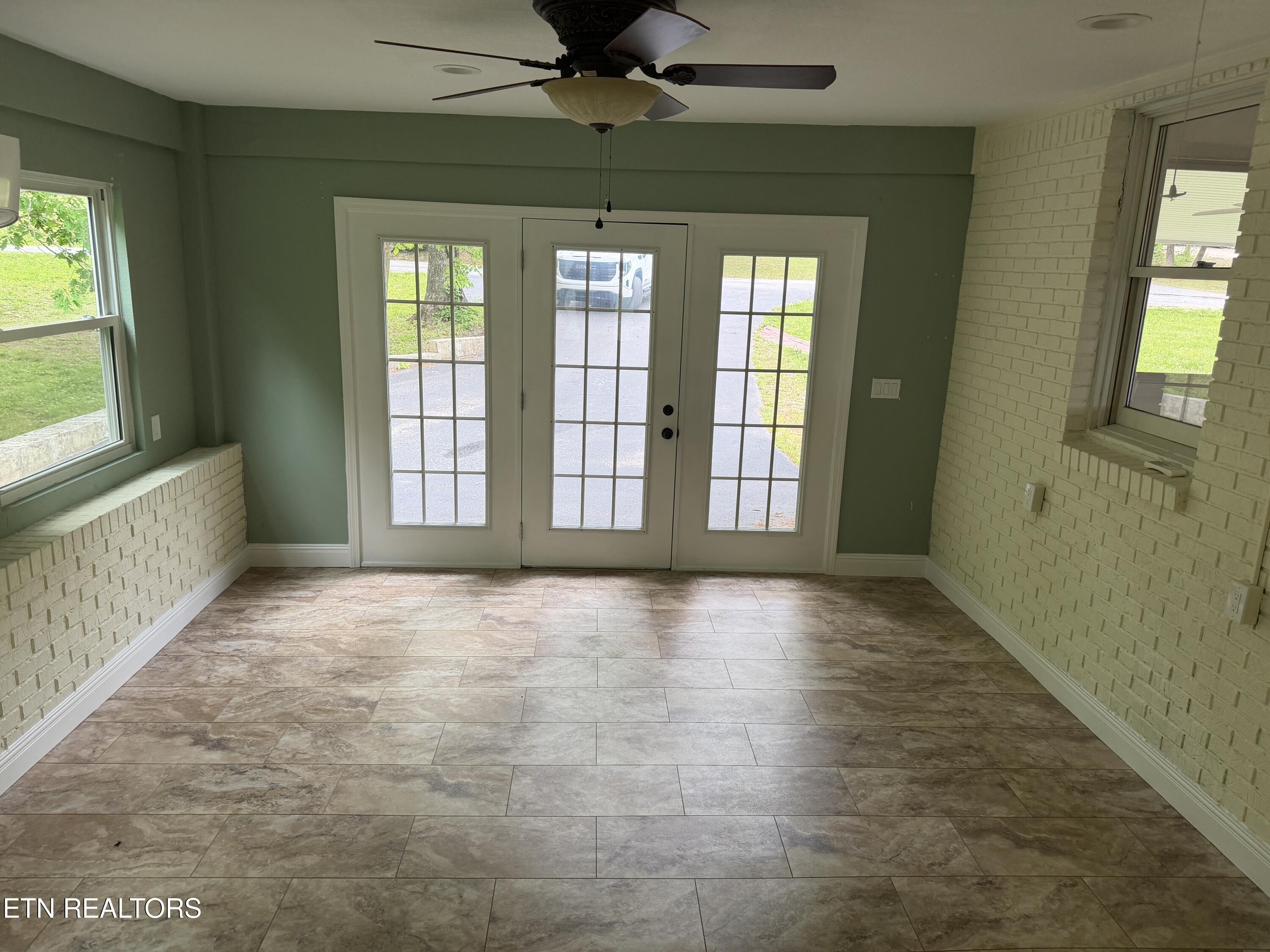 273 Fairway Street Crossville TN 38571