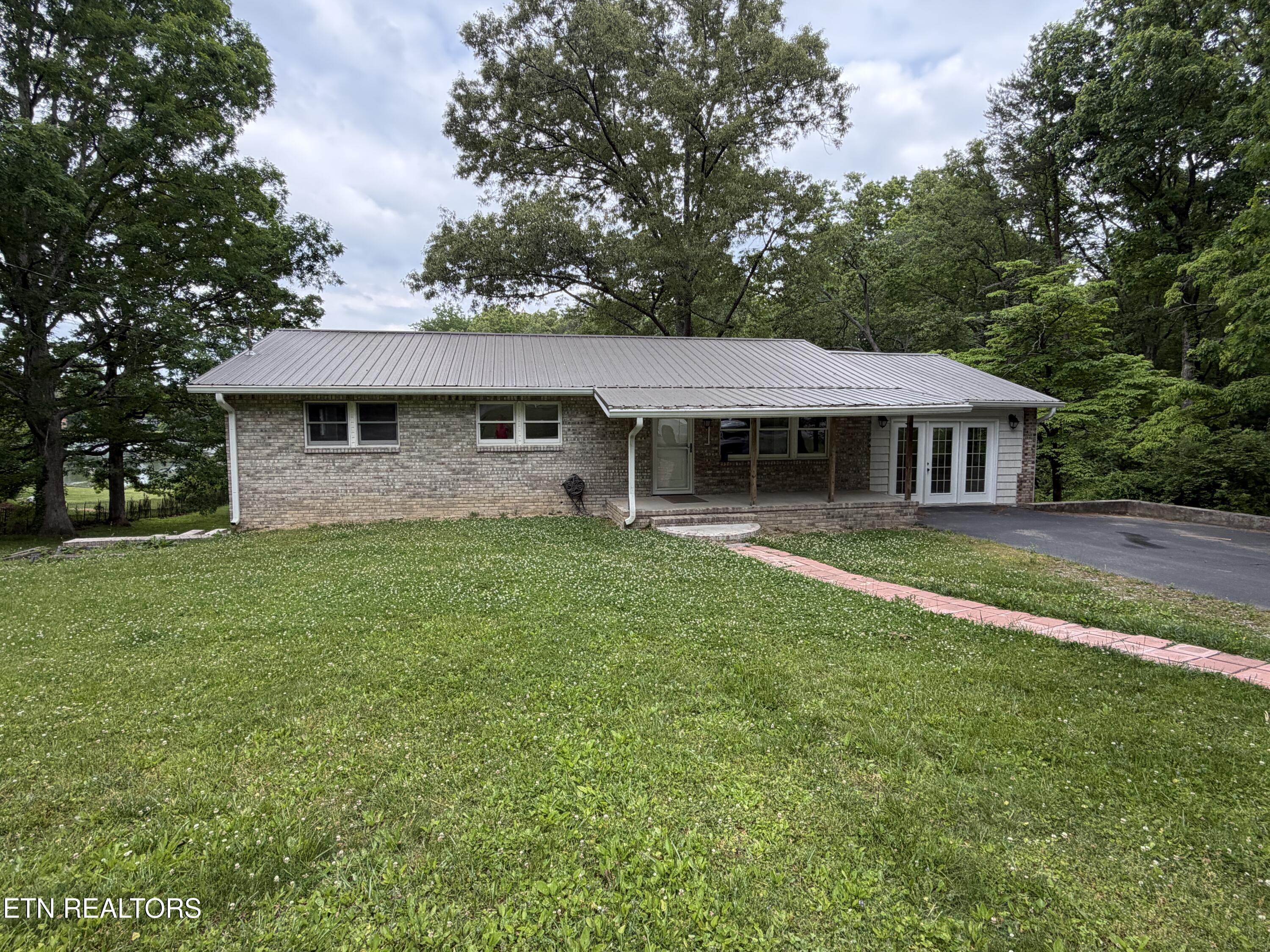 273 Fairway Street Crossville TN 38571