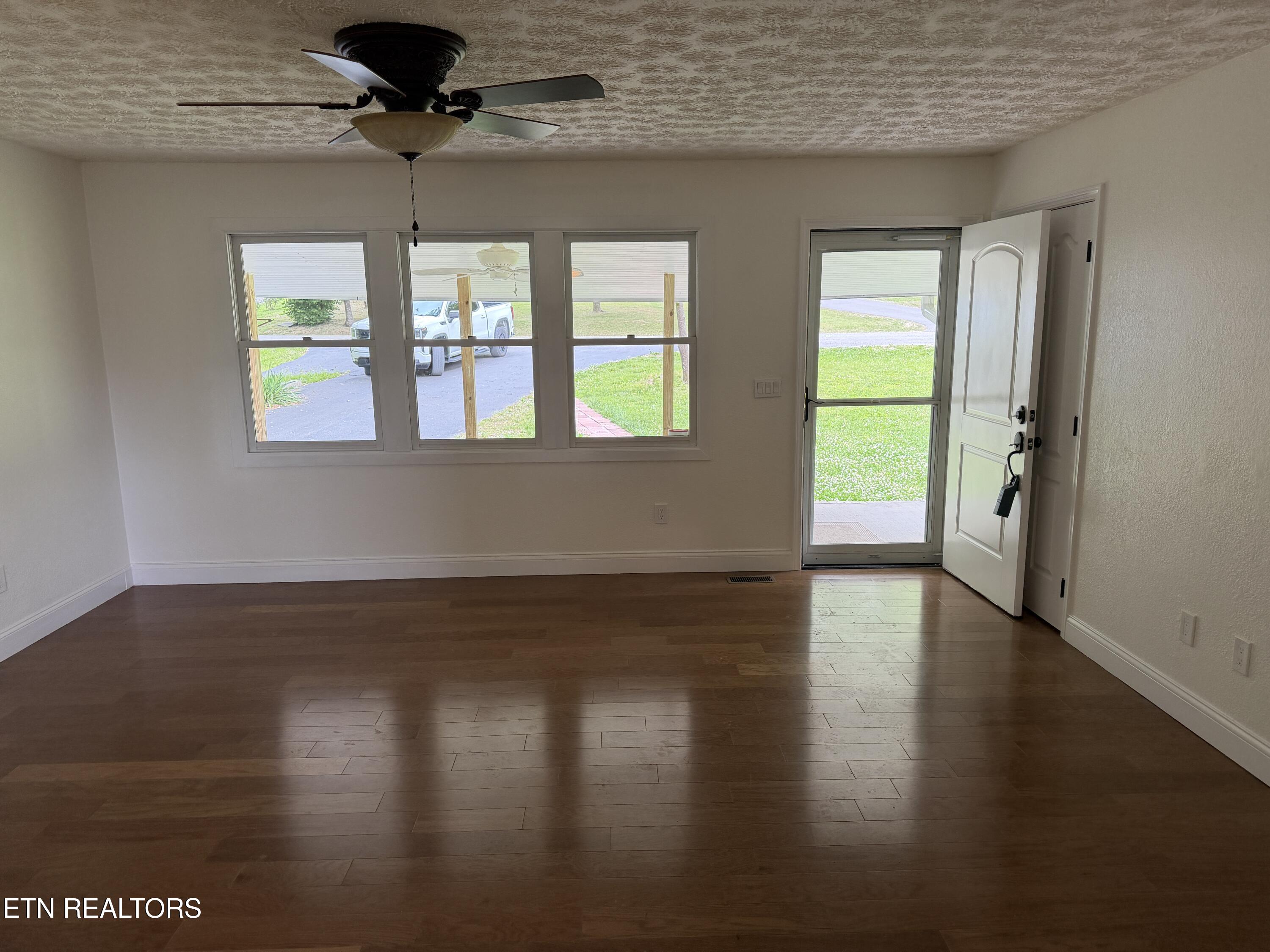 273 Fairway Street Crossville TN 38571