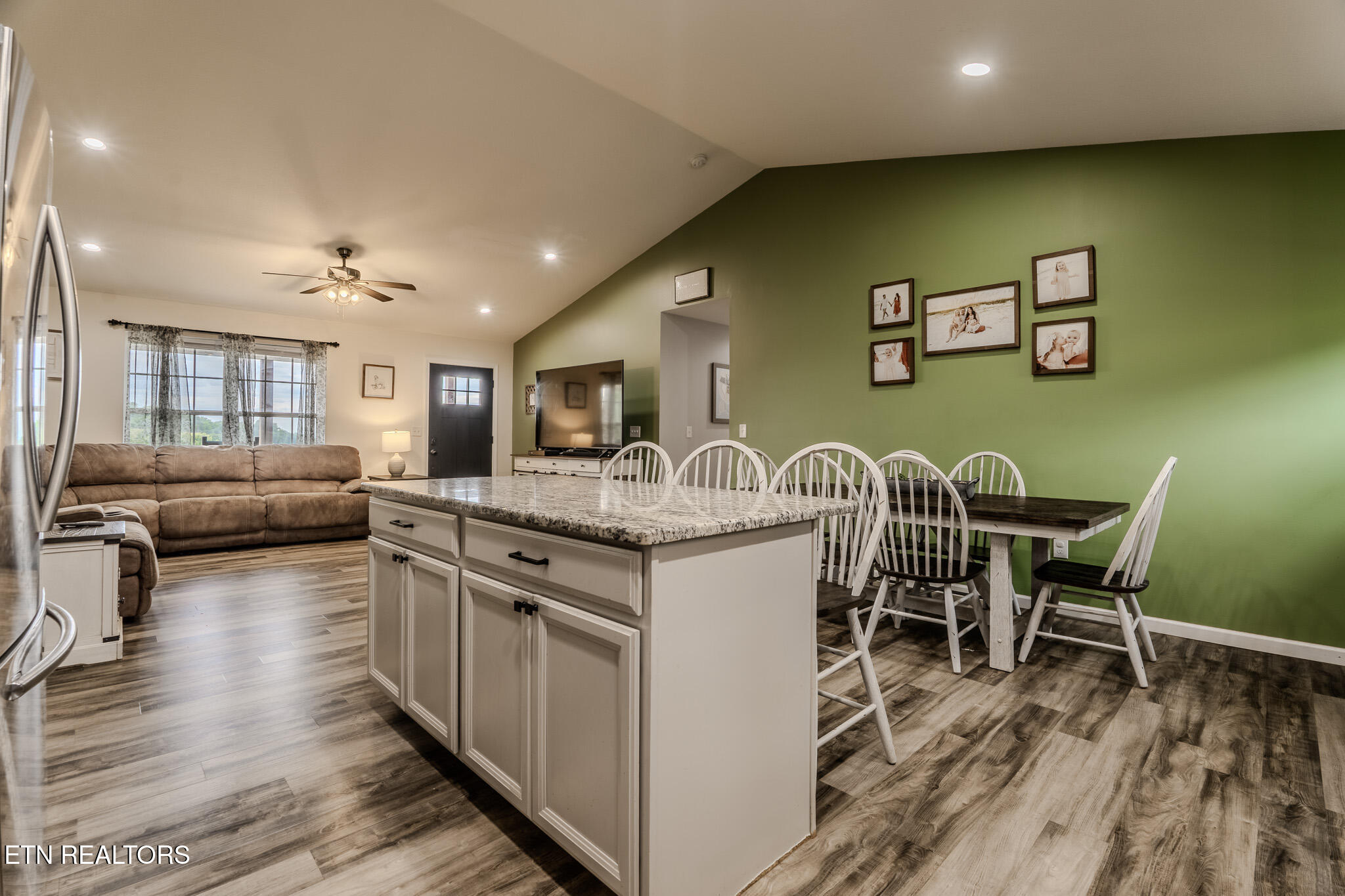 2713 Lucille Avenue Kodak TN 37764