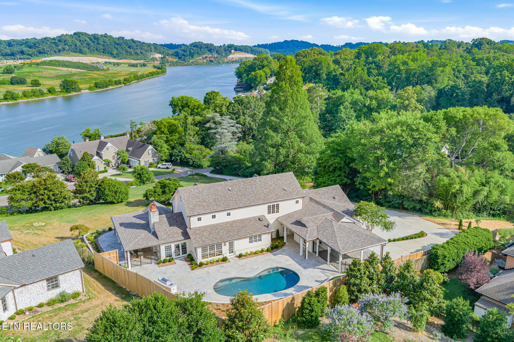 3403 Lake View Drive Knoxville TN 37919