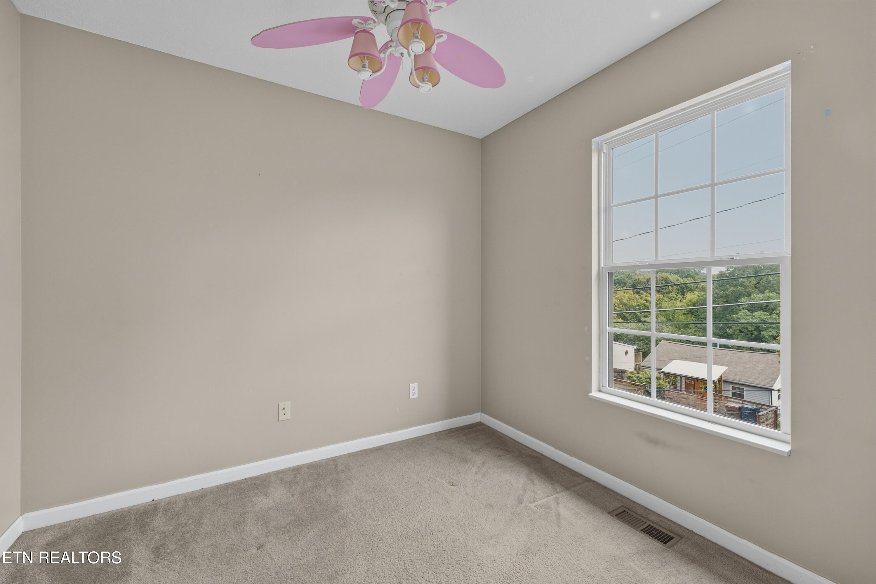 5712 Aster Road Knoxville TN 37918