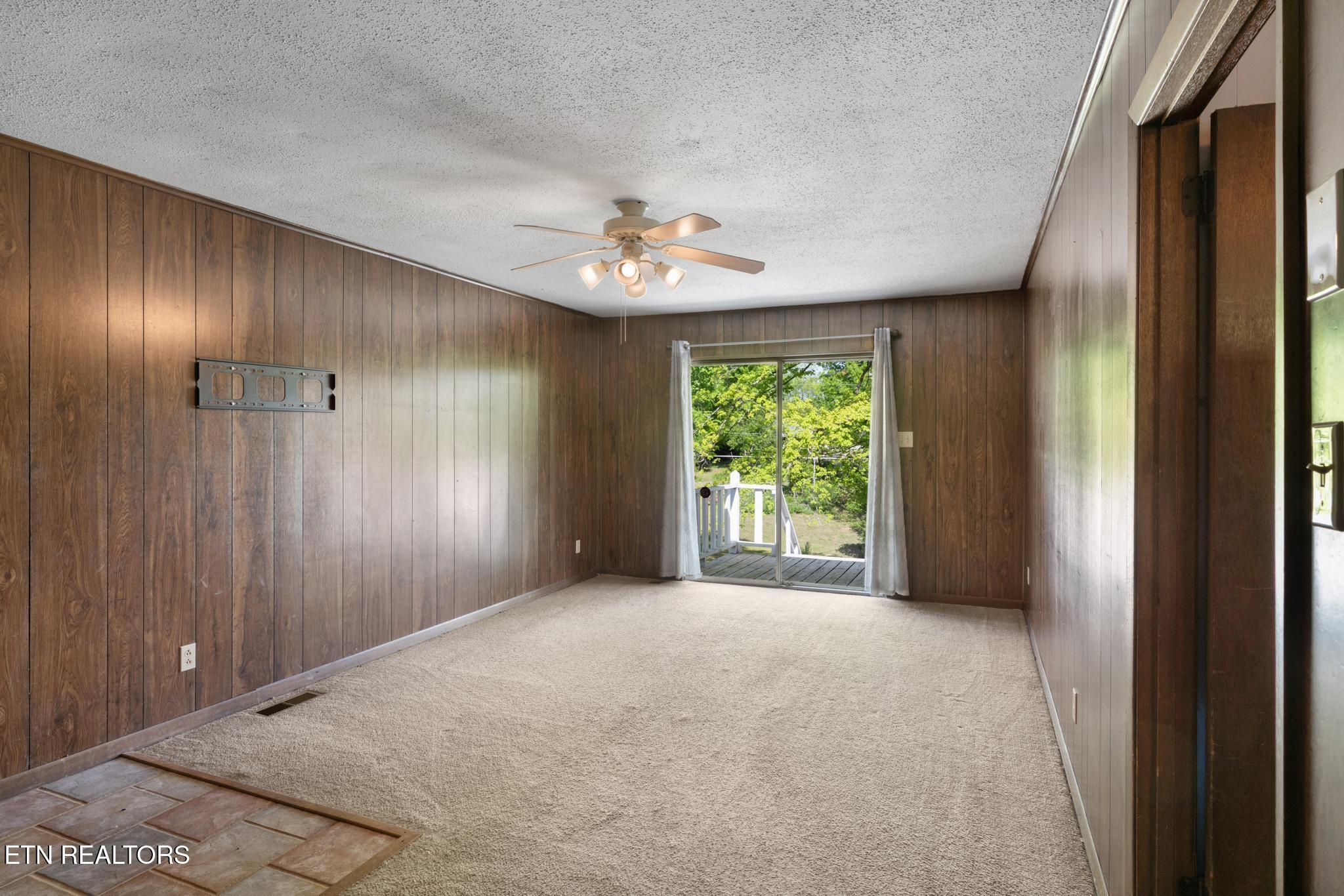 133 Bunch Lane Clinton TN 37716