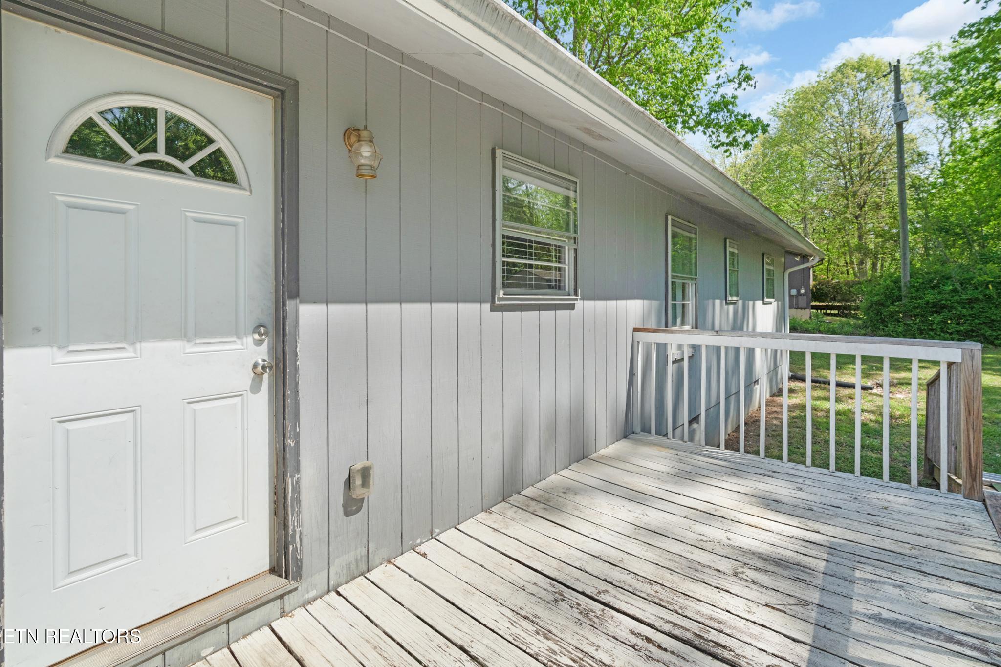 133 Bunch Lane Clinton TN 37716