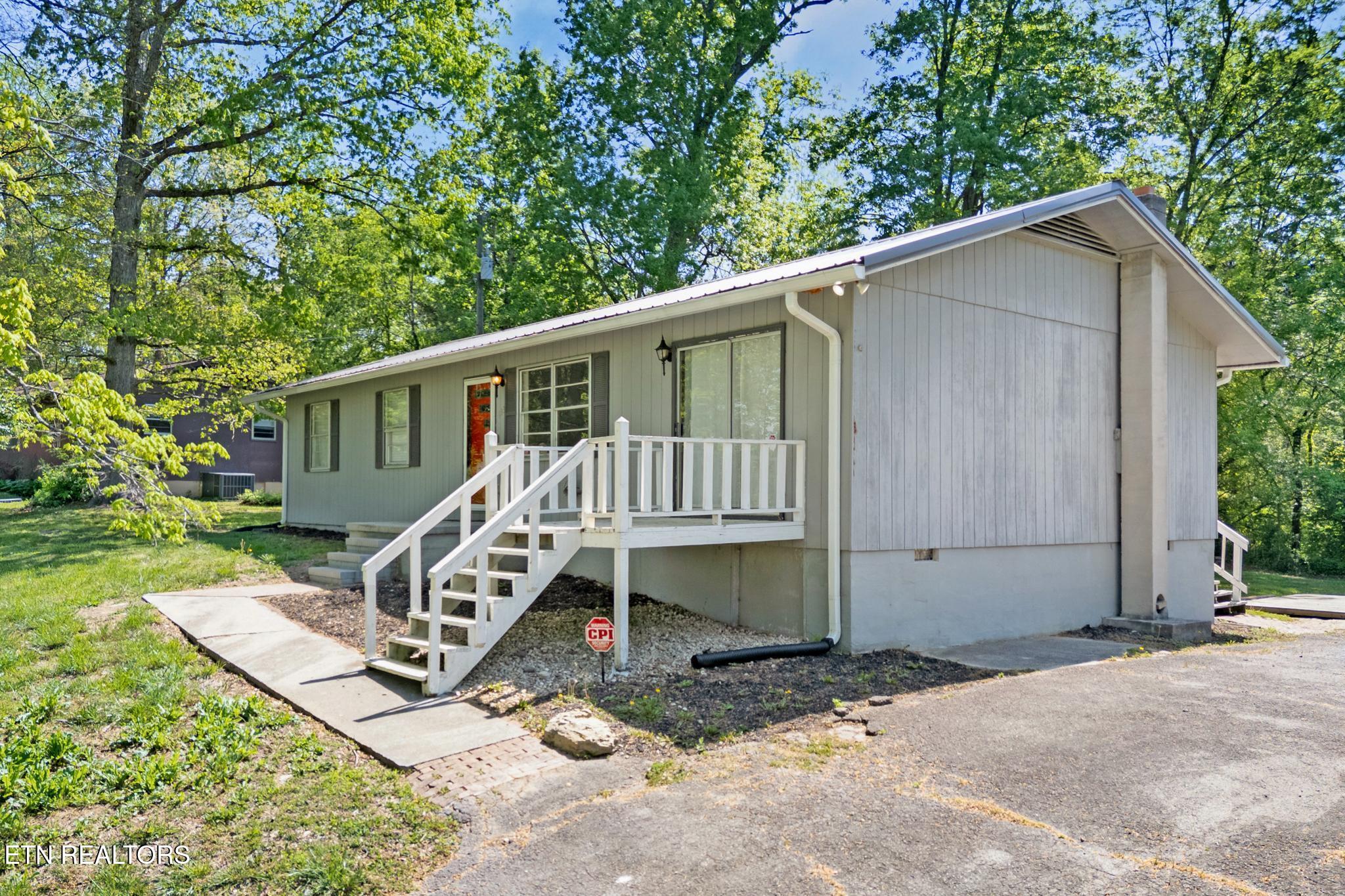133 Bunch Lane Clinton TN 37716