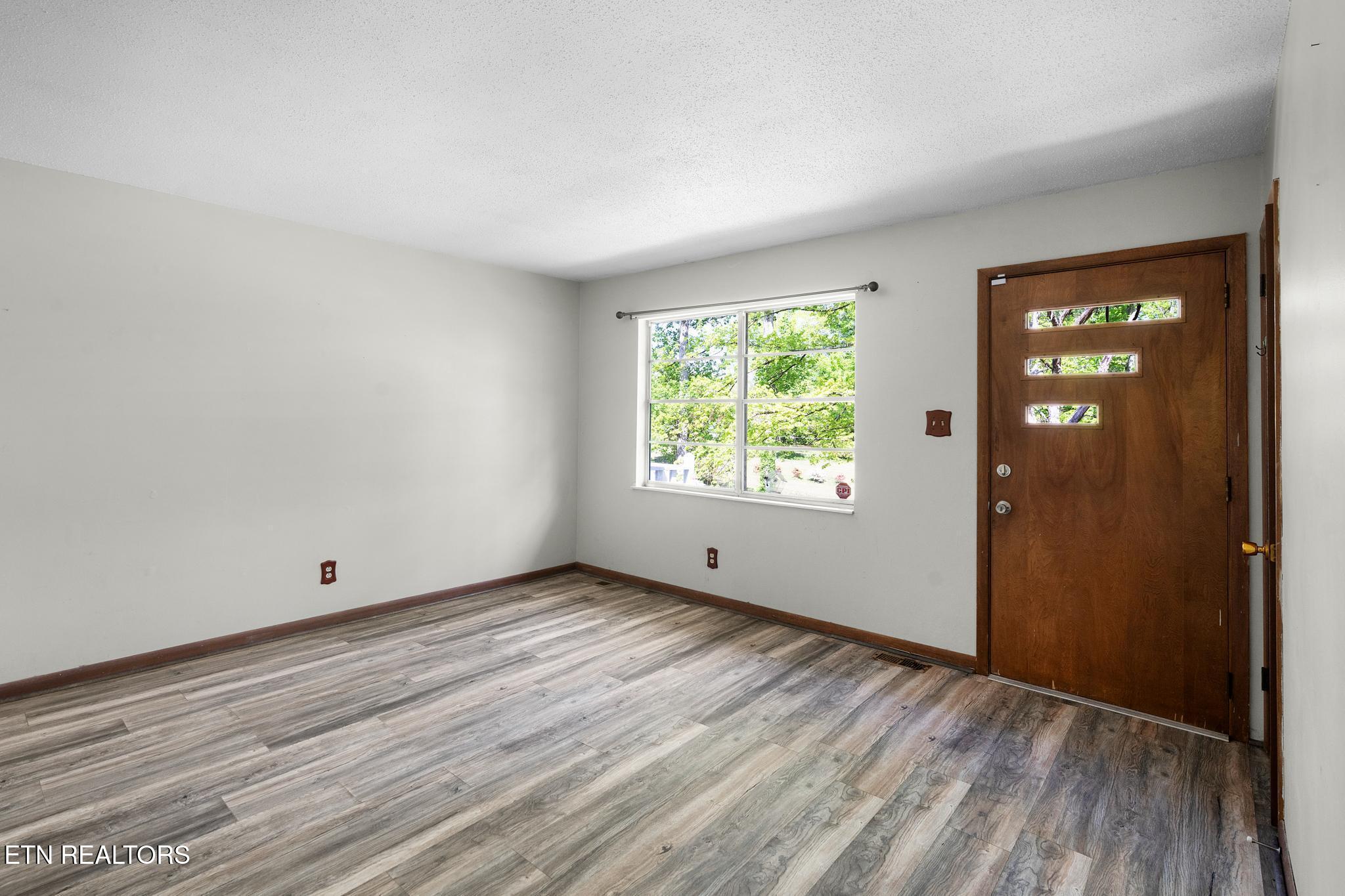 133 Bunch Lane Clinton TN 37716