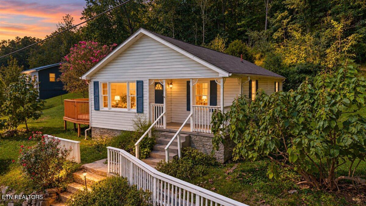 1501 Cherry Bottom Road Caryville TN 37714