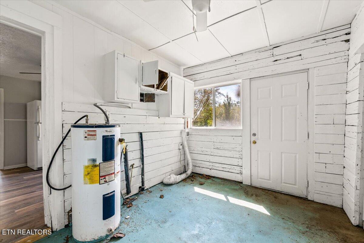 1501 Cherry Bottom Road Caryville TN 37714