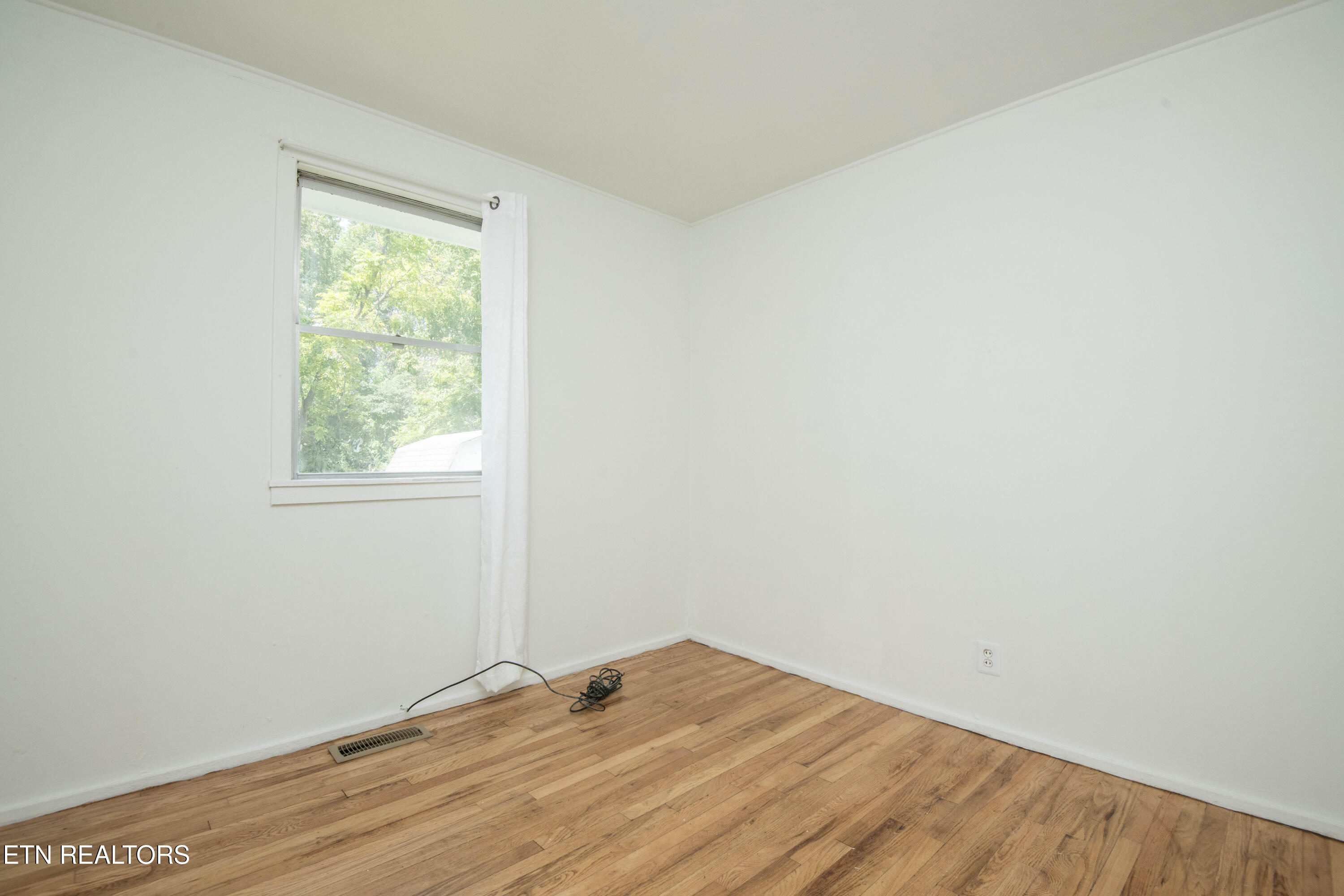 237 S Dillard Avenue Oak Ridge TN 37830