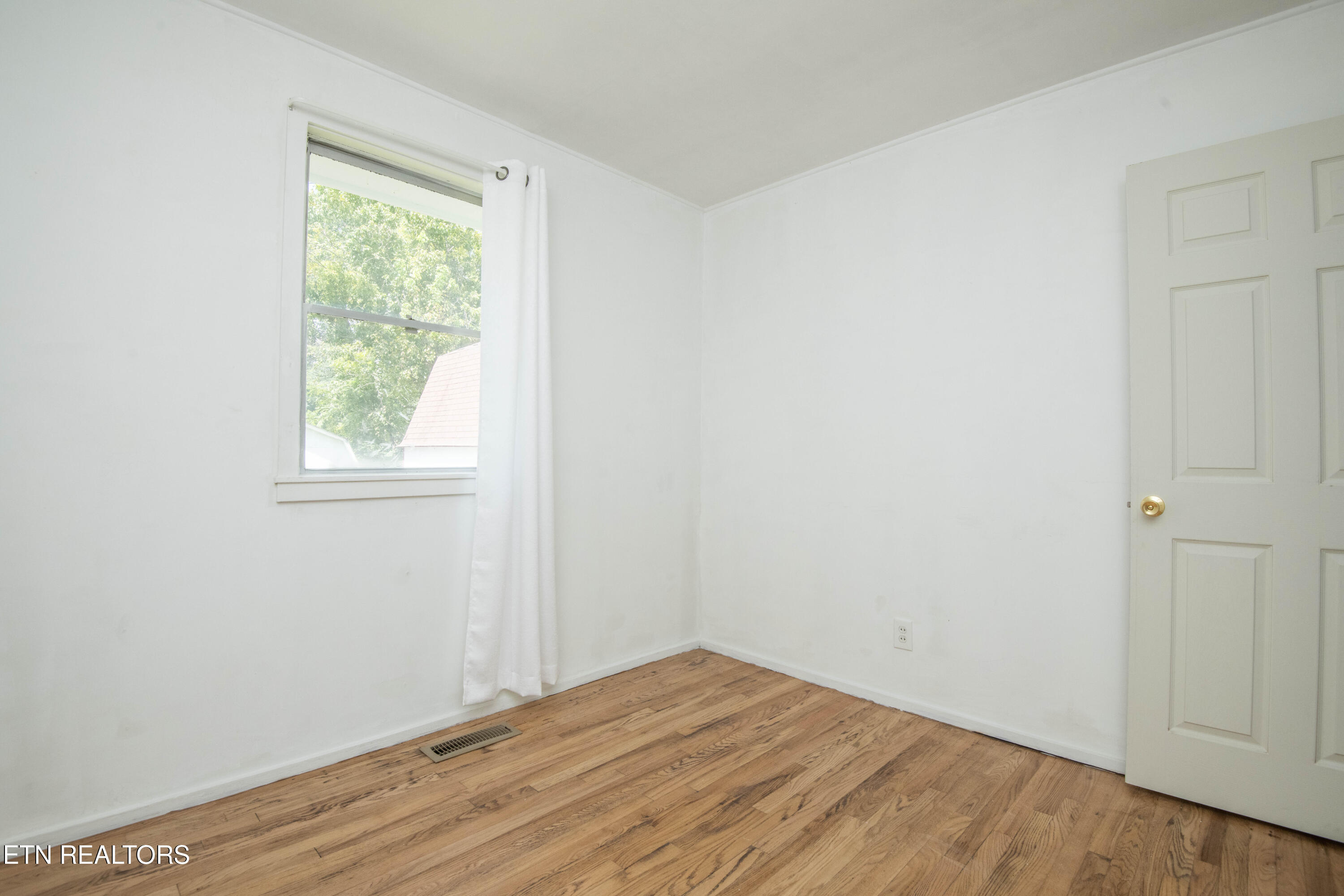 237 S Dillard Avenue Oak Ridge TN 37830