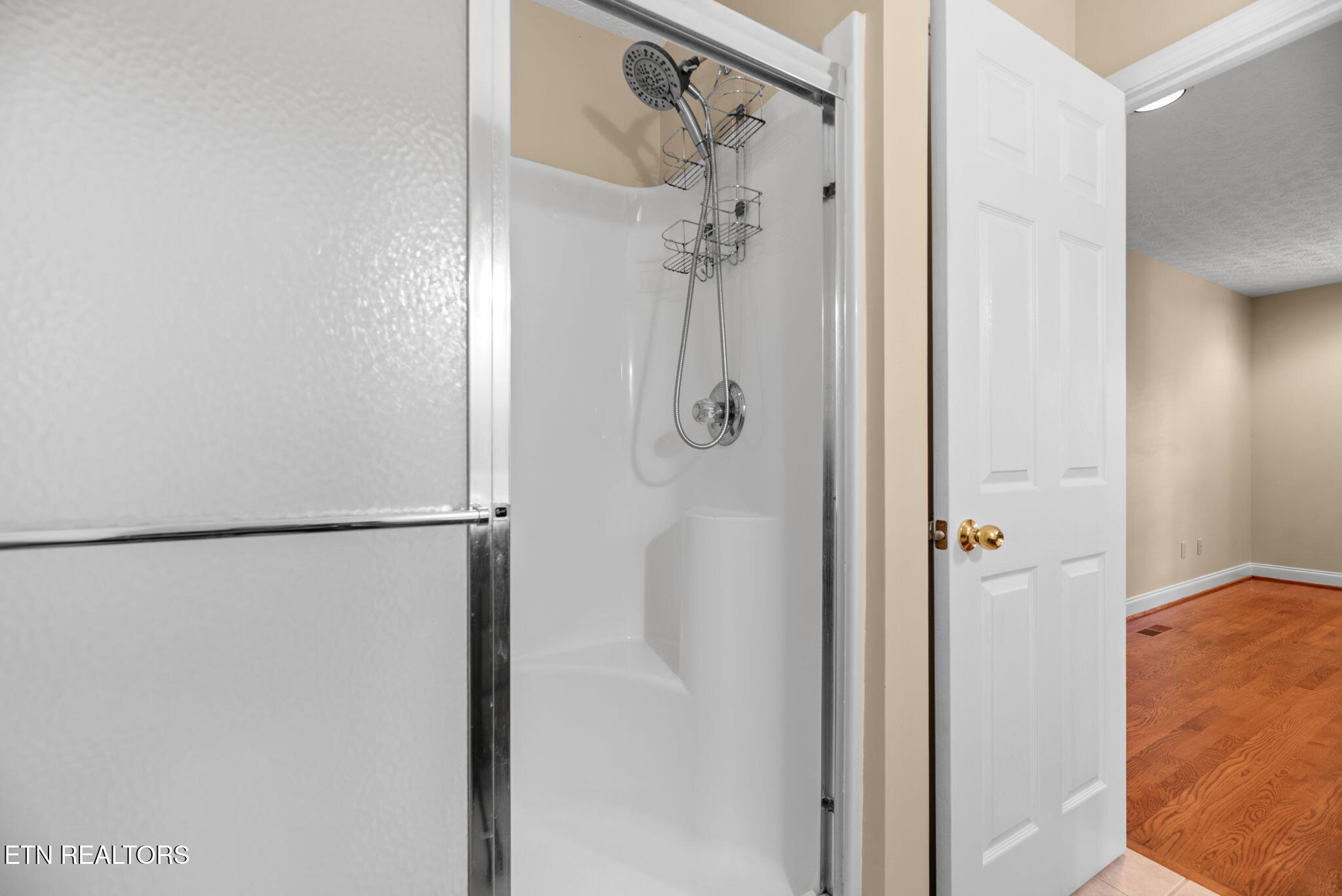 207 Laurel Road Clinton TN 37716