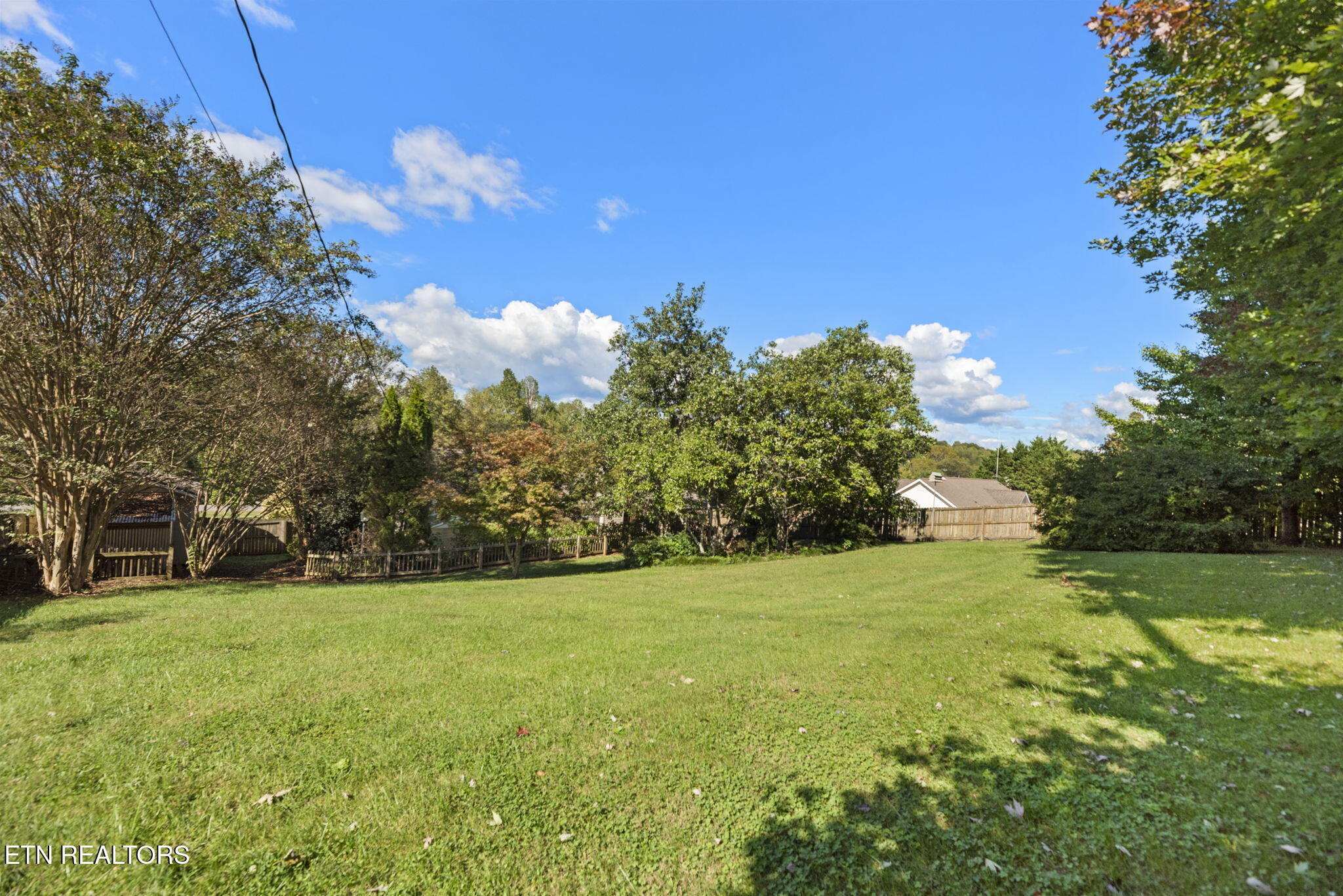 207 Laurel Road Clinton TN 37716