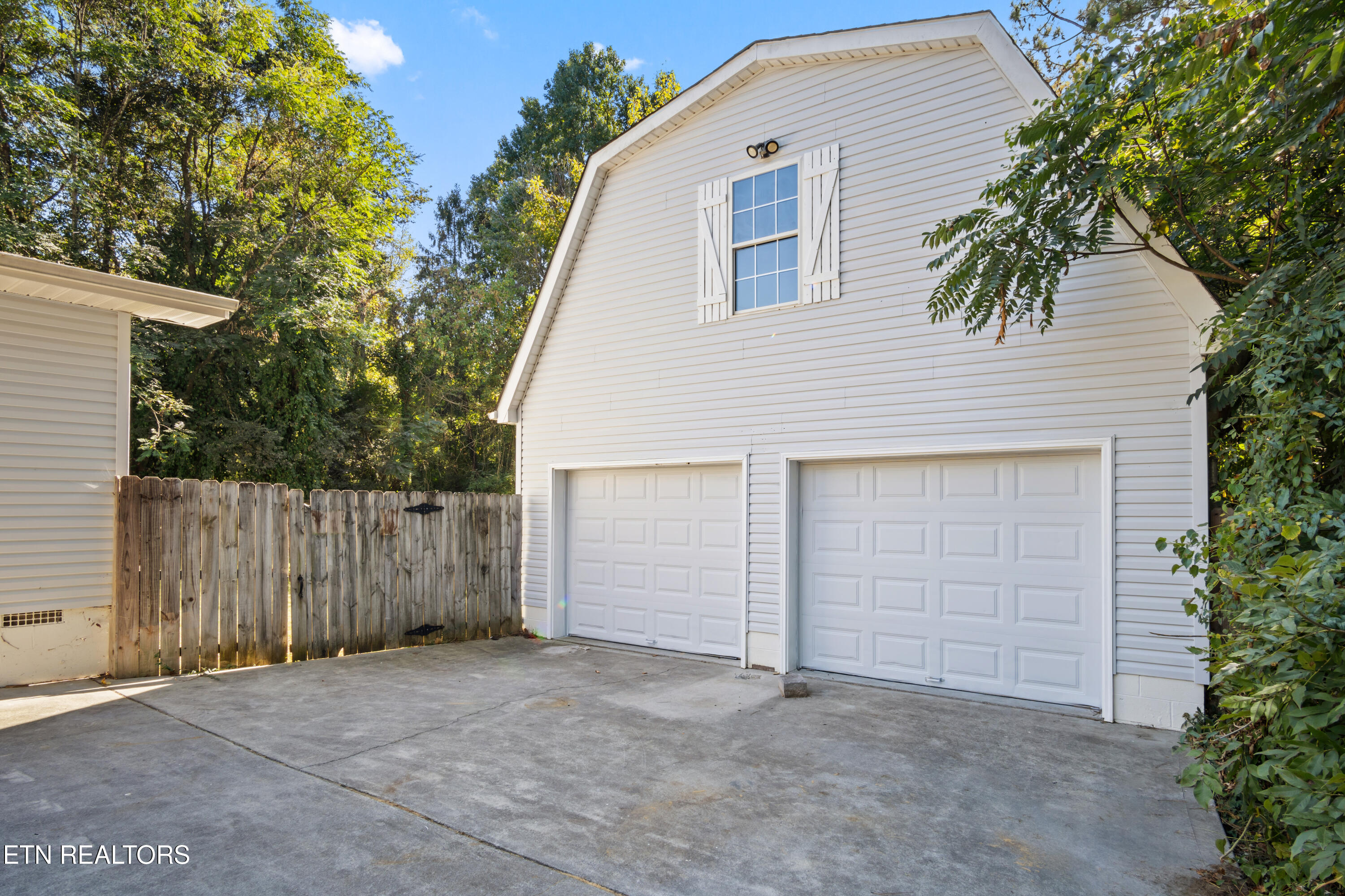 7925 Westland Drive Knoxville TN 37919
