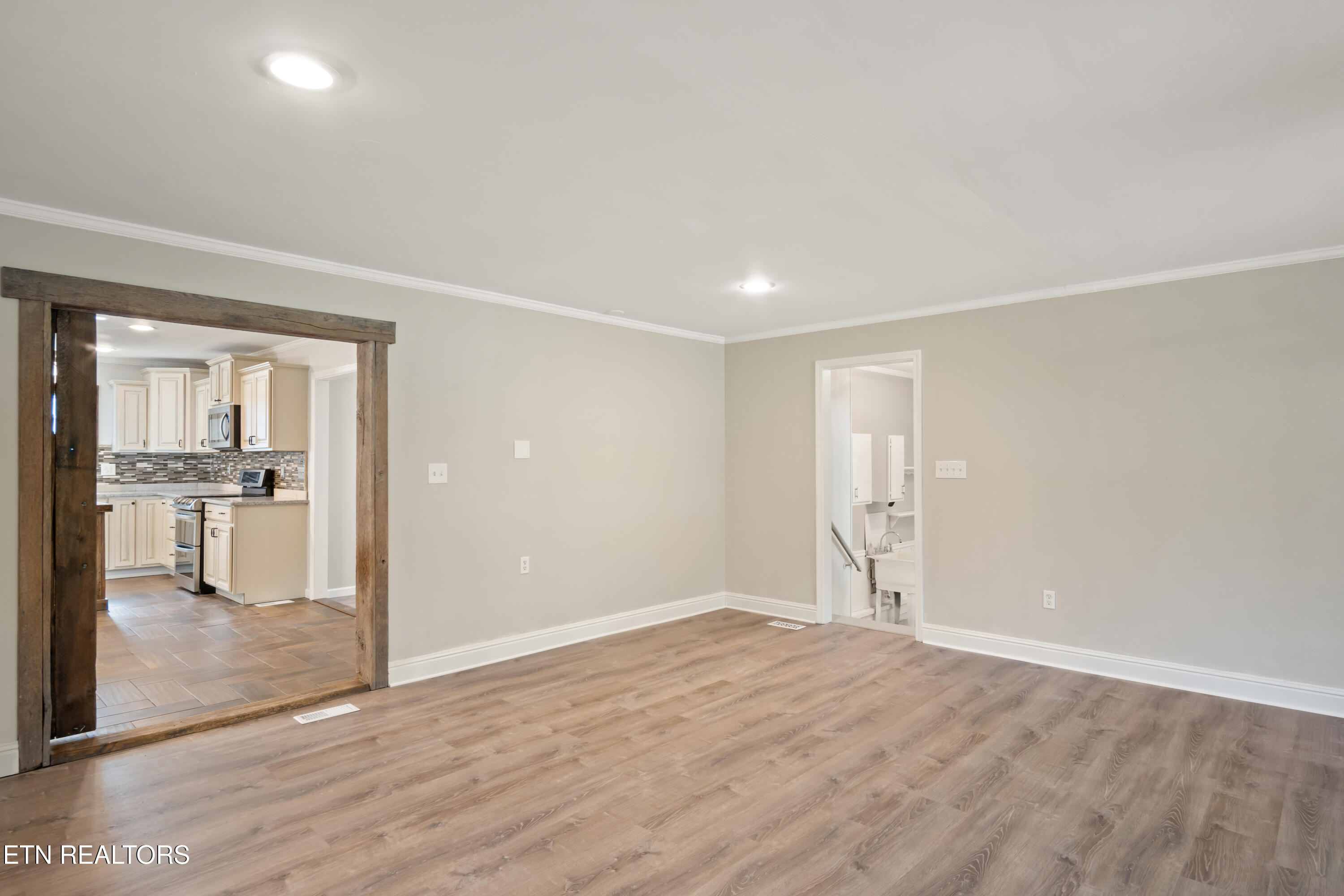 7925 Westland Drive Knoxville TN 37919