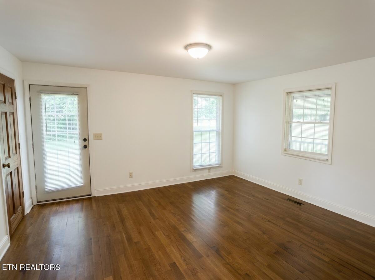 1459 Old Elmore Road Crossville TN 38571