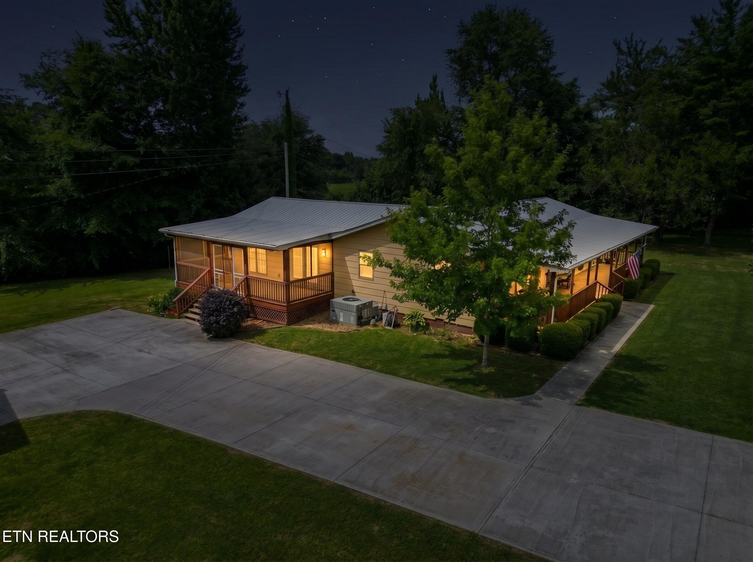 1459 Old Elmore Road Crossville TN 38571