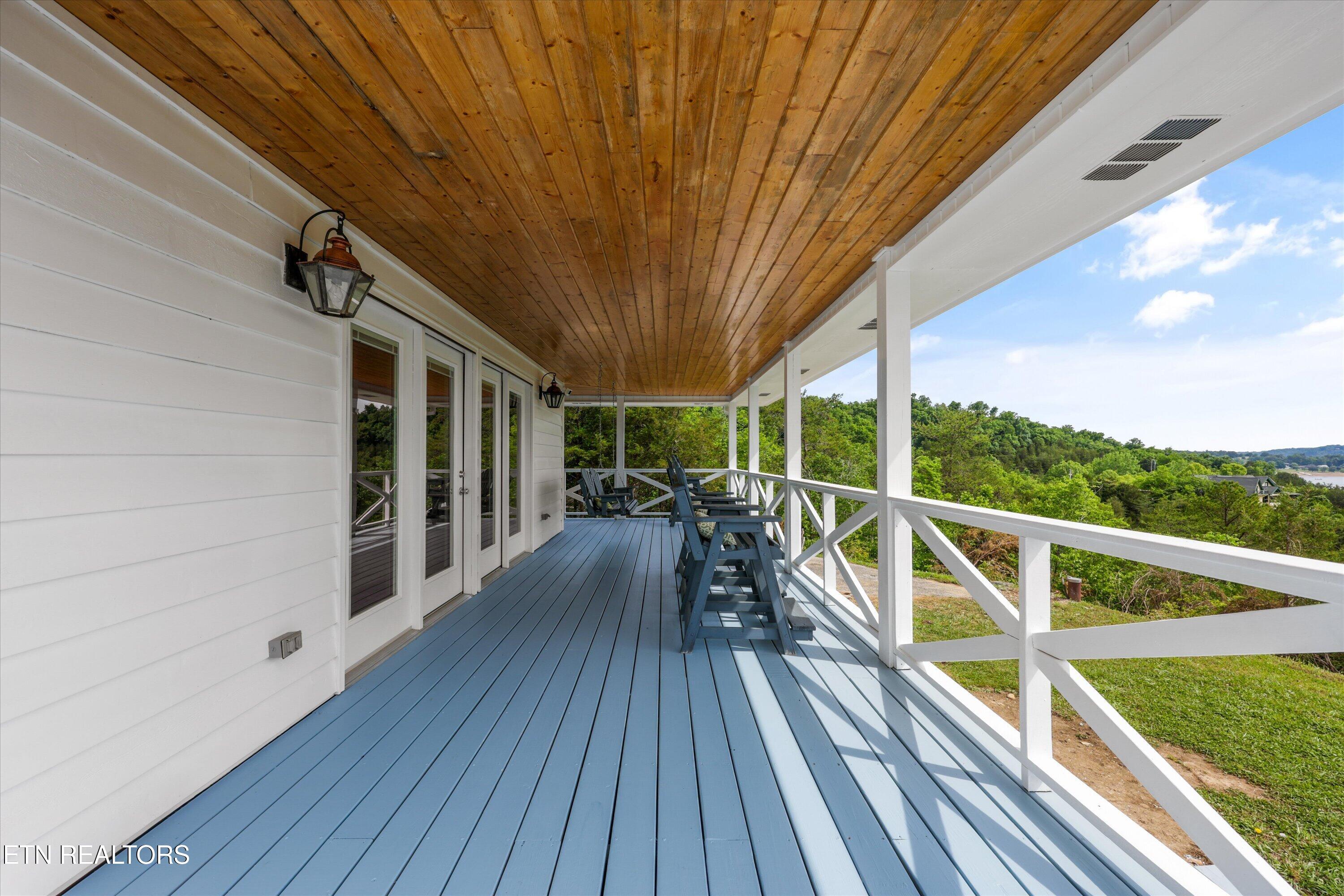 220 Very Old Barton Trail Dandridge TN 37725