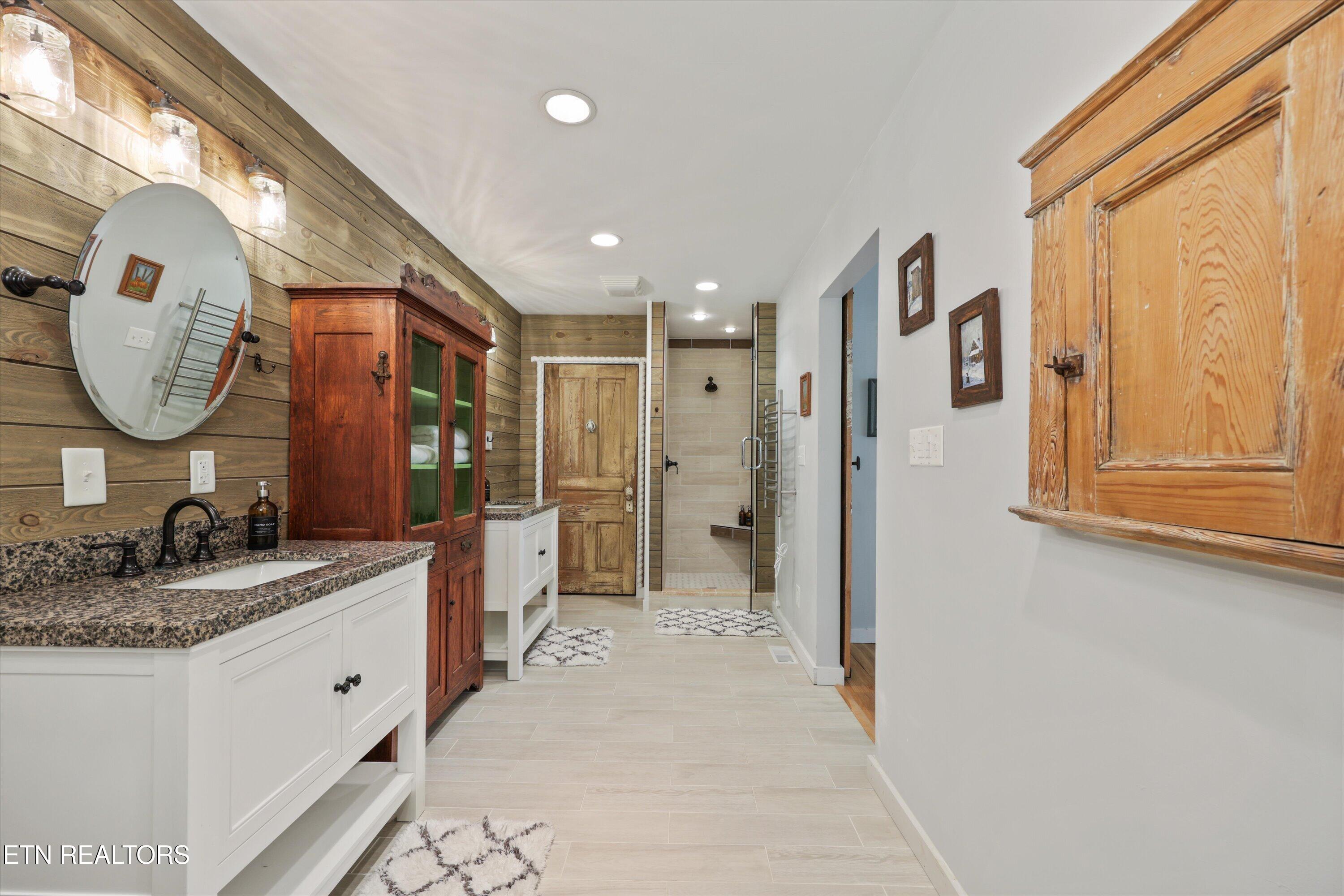 220 Very Old Barton Trail Dandridge TN 37725