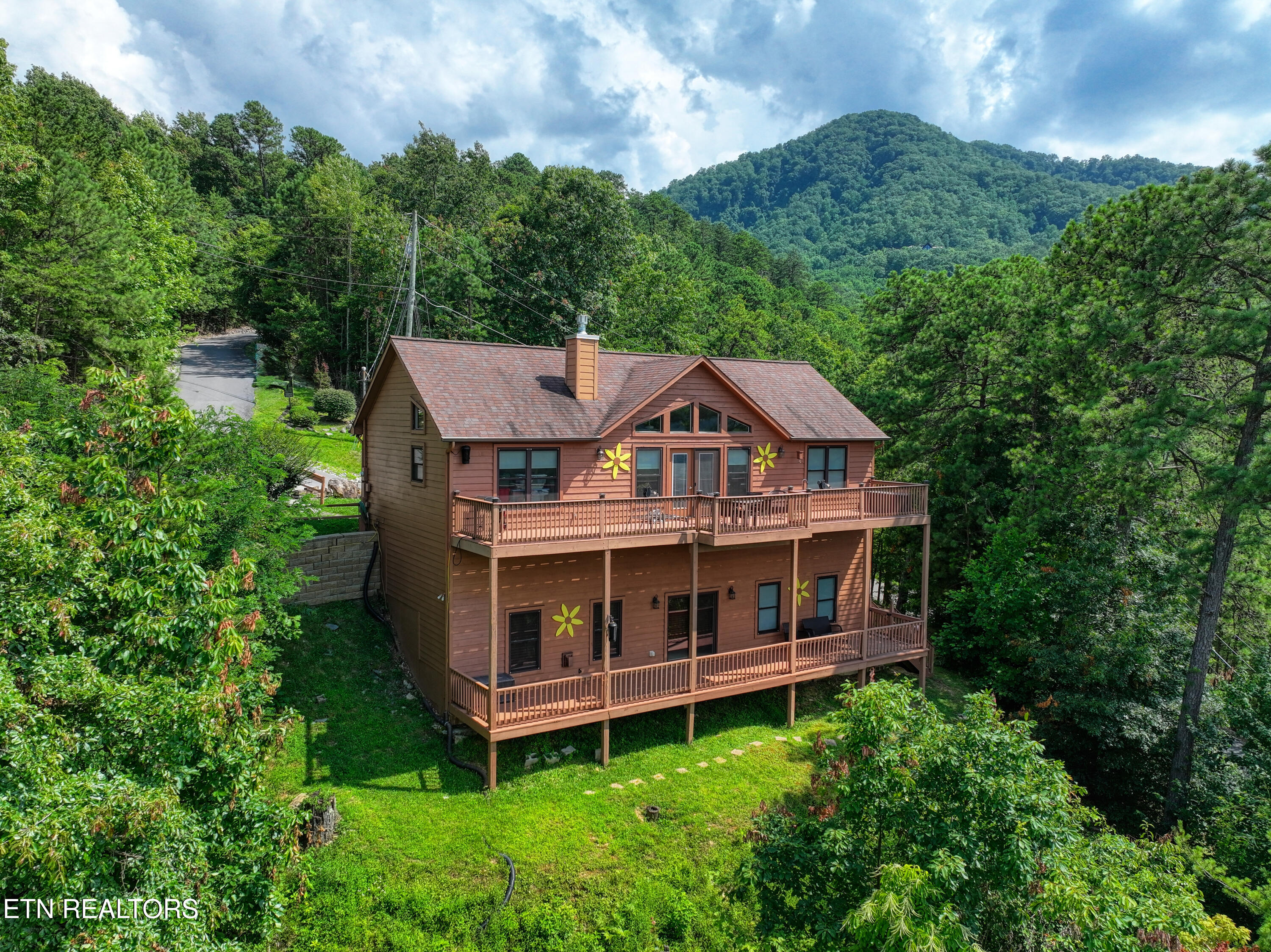 4109 Ole Smoky Way Sevierville TN 37862