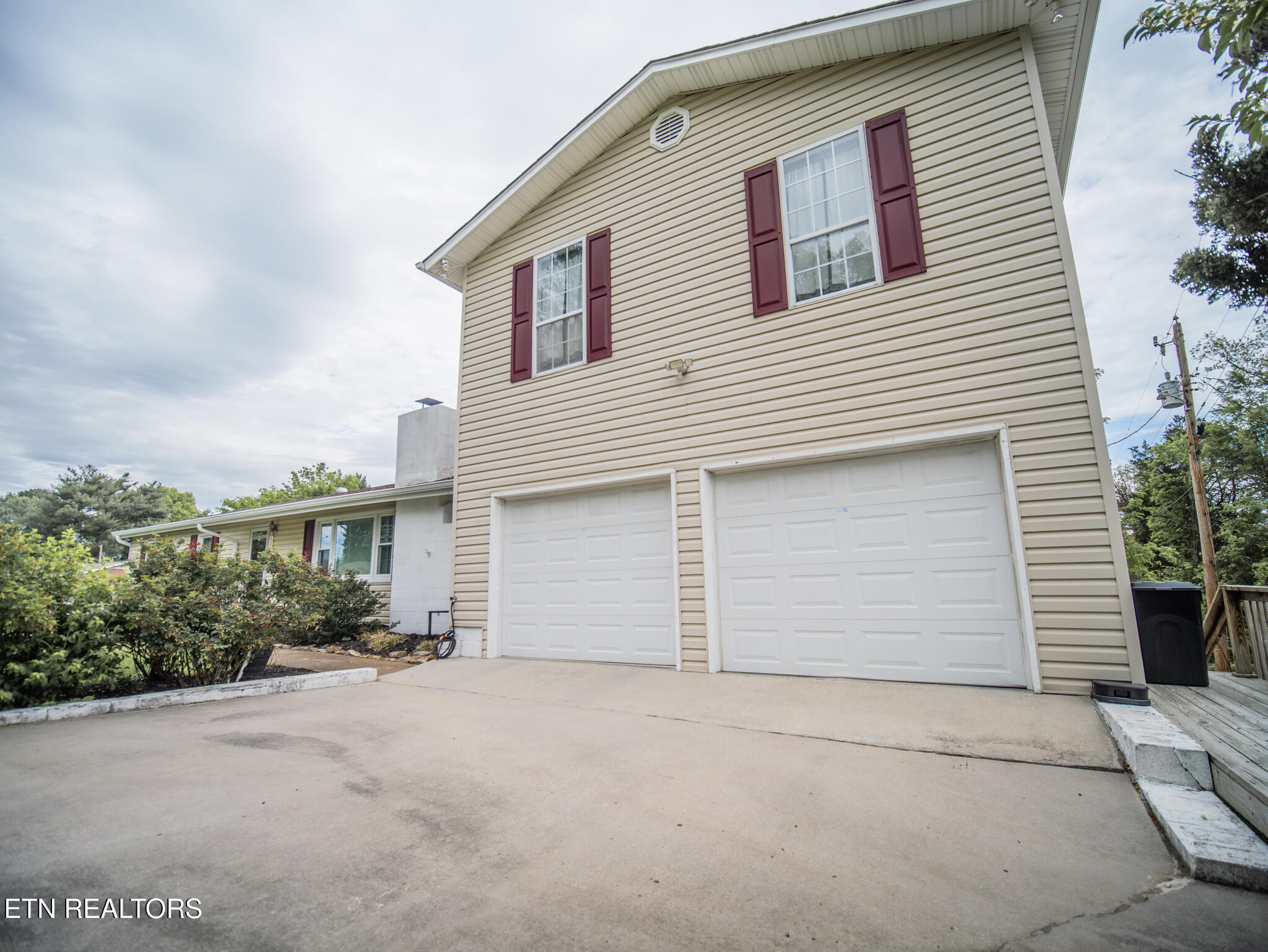 624 Tate Trotter Road Powell TN 37849