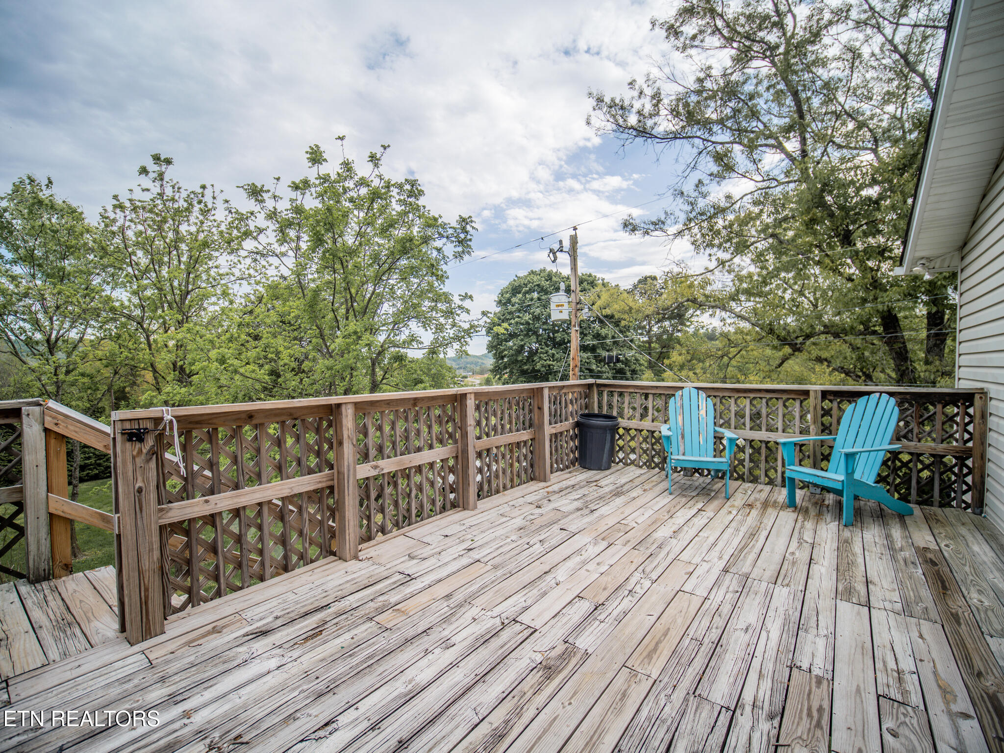 624 Tate Trotter Road Powell TN 37849