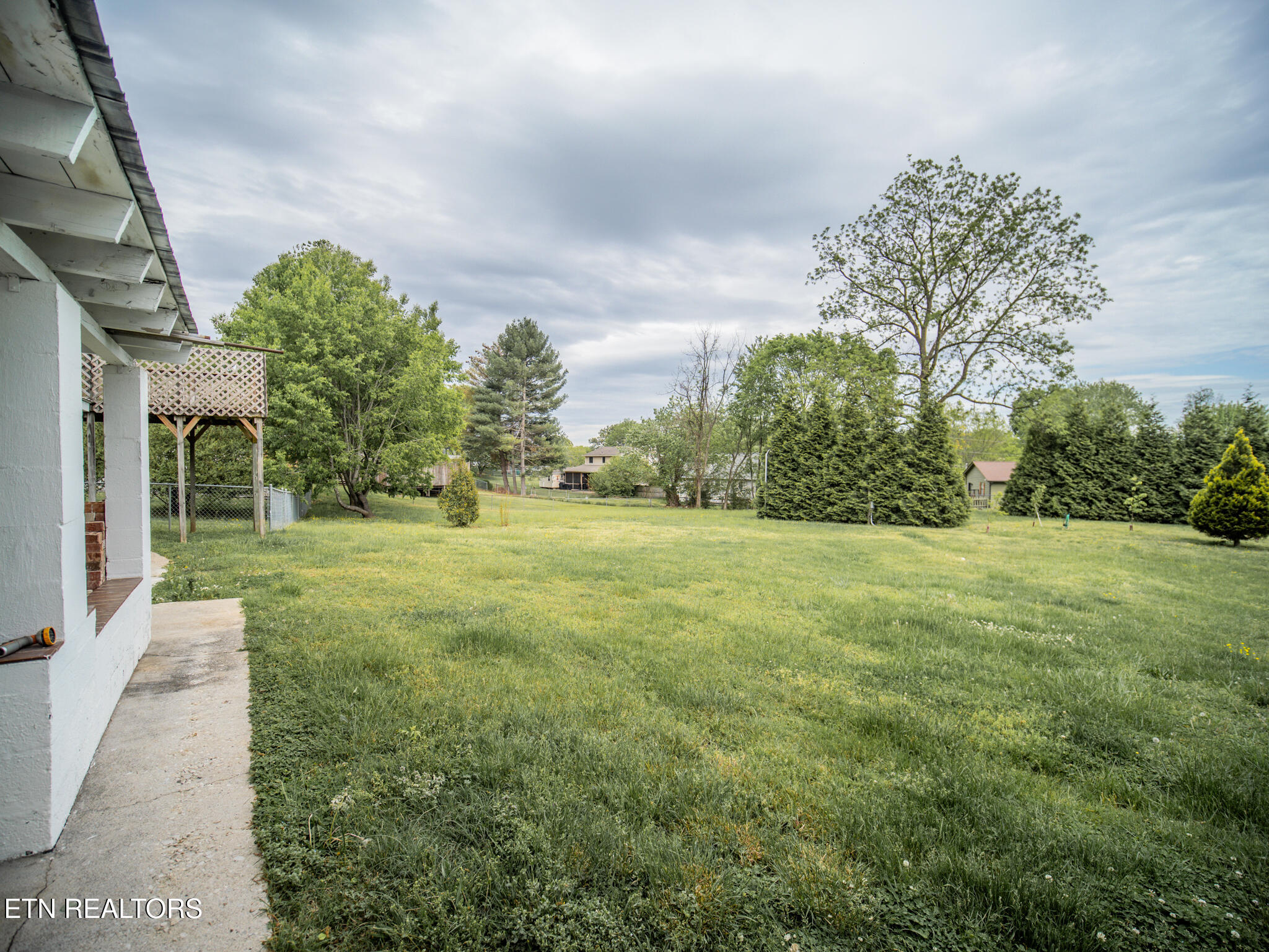 624 Tate Trotter Road Powell TN 37849