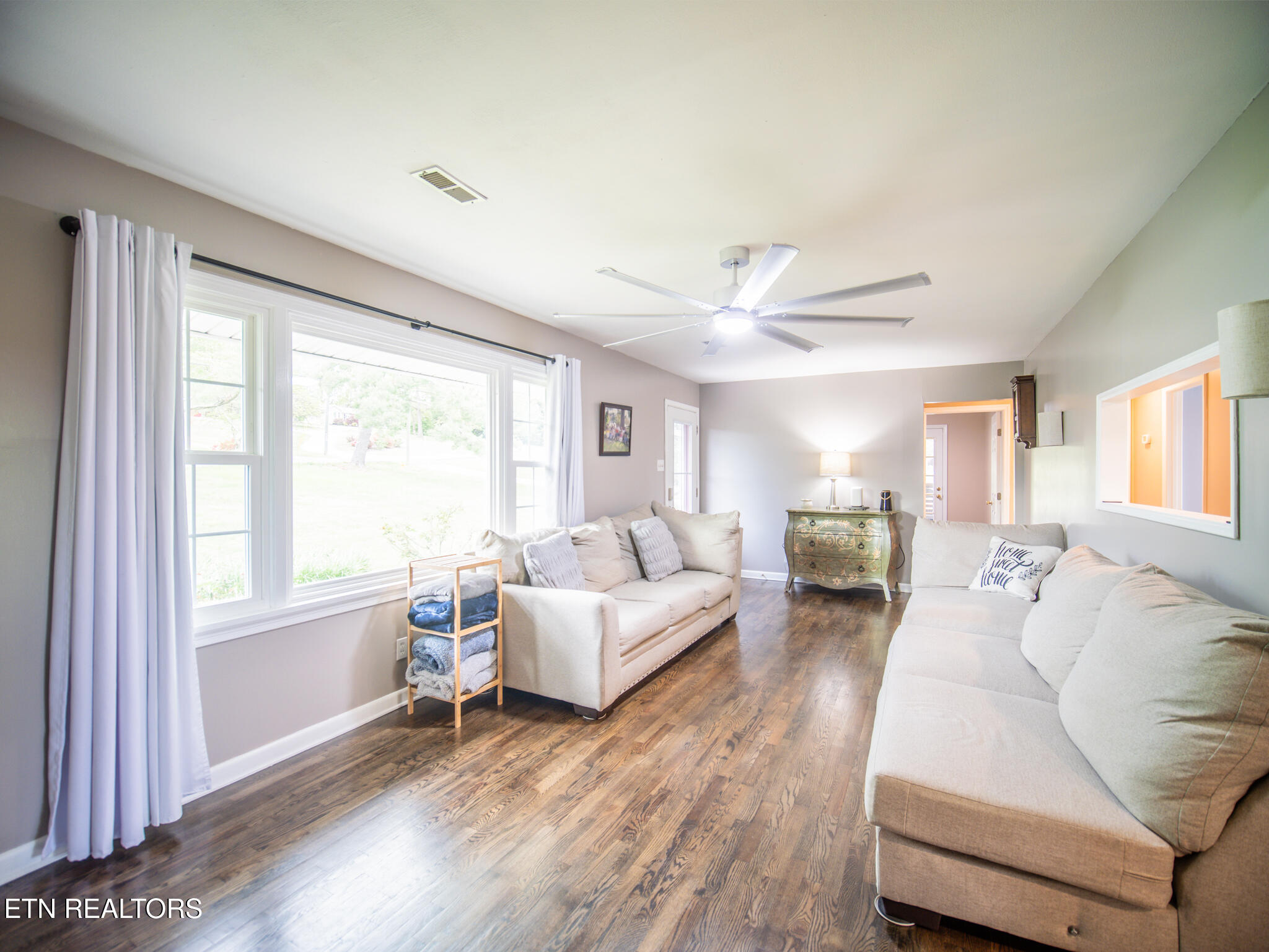 624 Tate Trotter Road Powell TN 37849