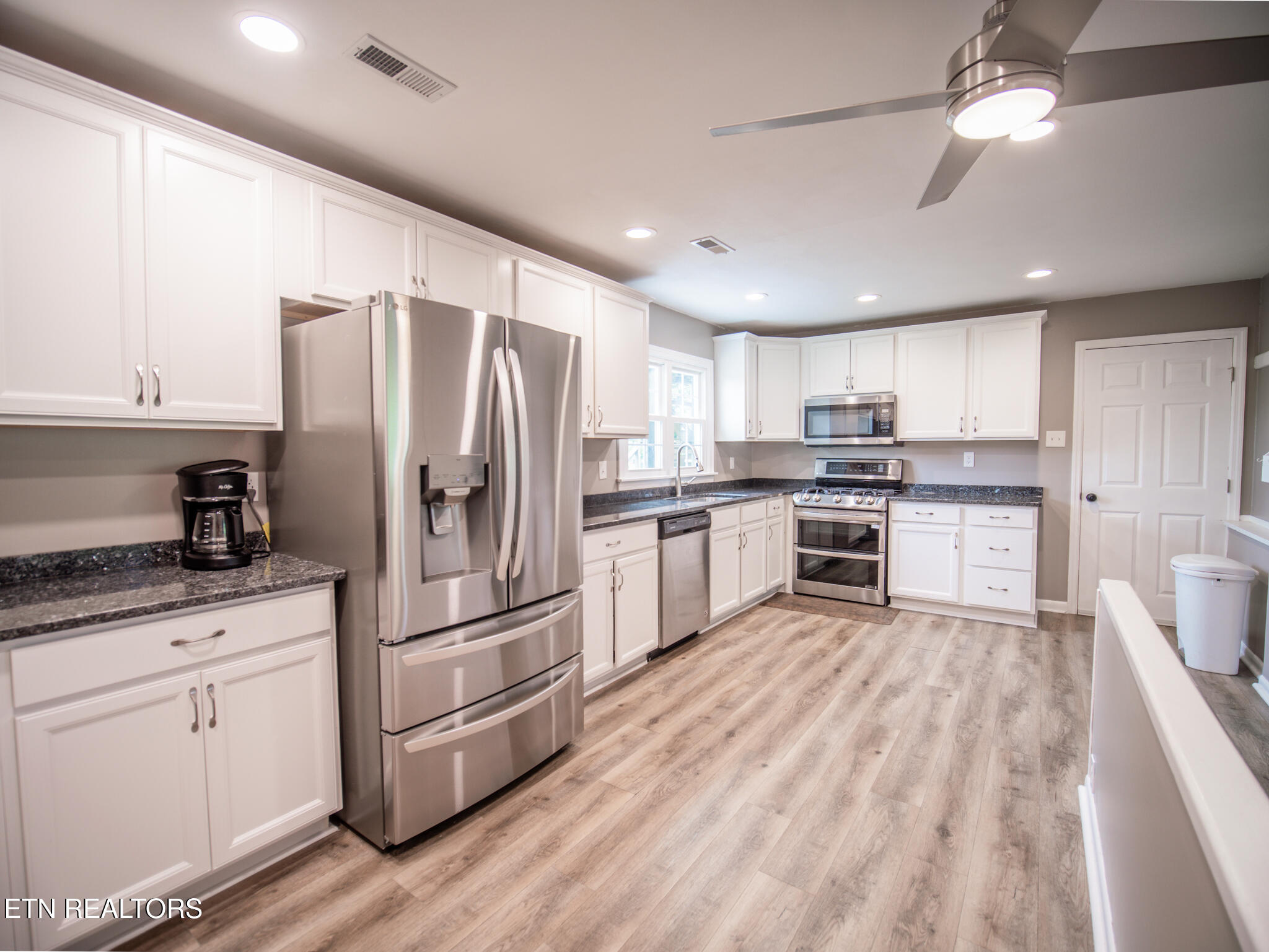 624 Tate Trotter Road Powell TN 37849