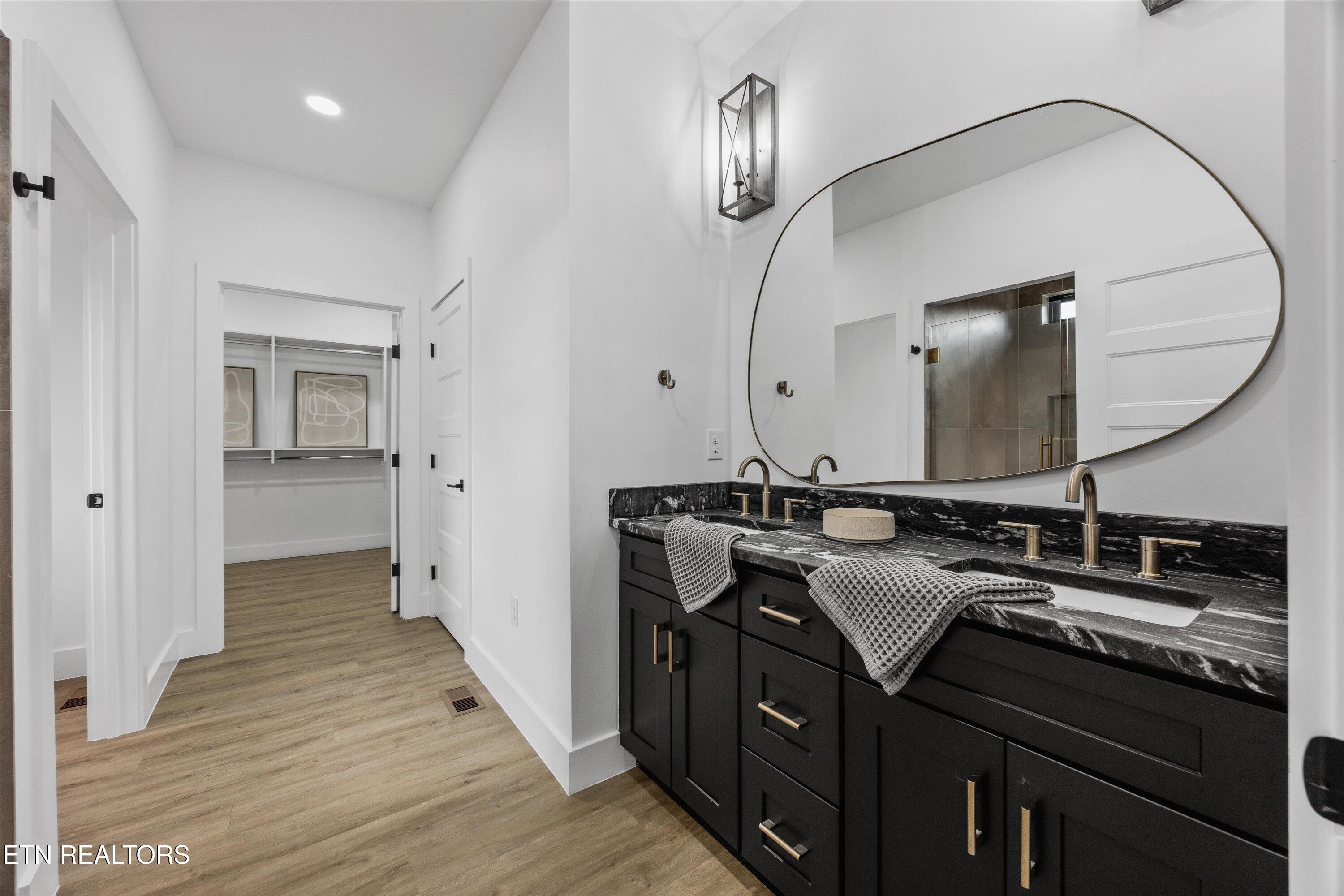 411 Hampton Way Dandridge TN 37725