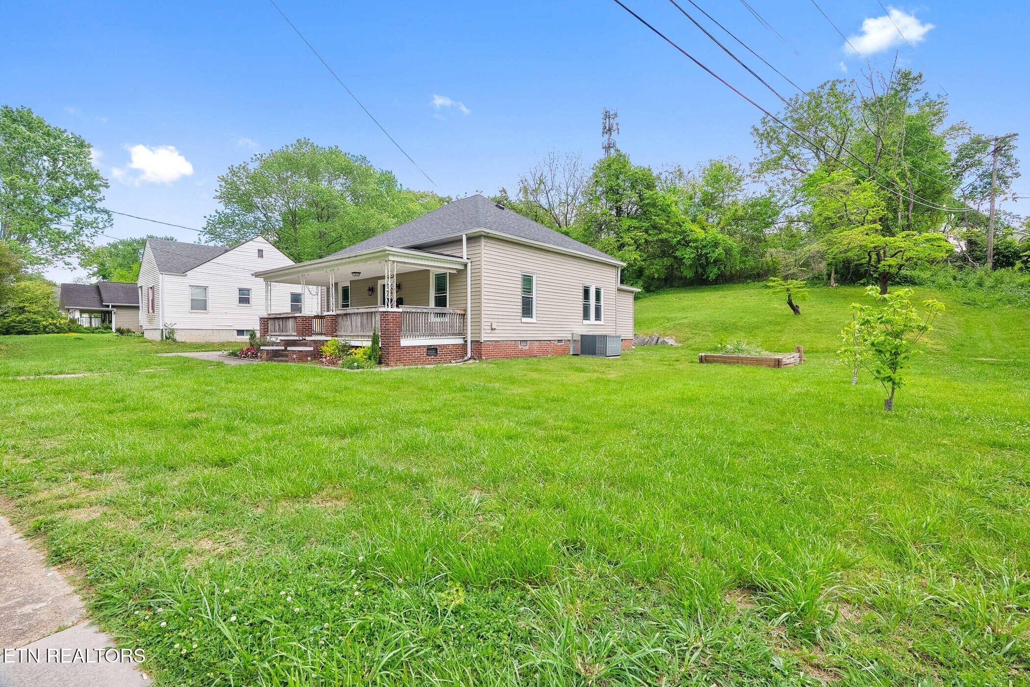 1610 Edgewood Avenue Knoxville TN 37917