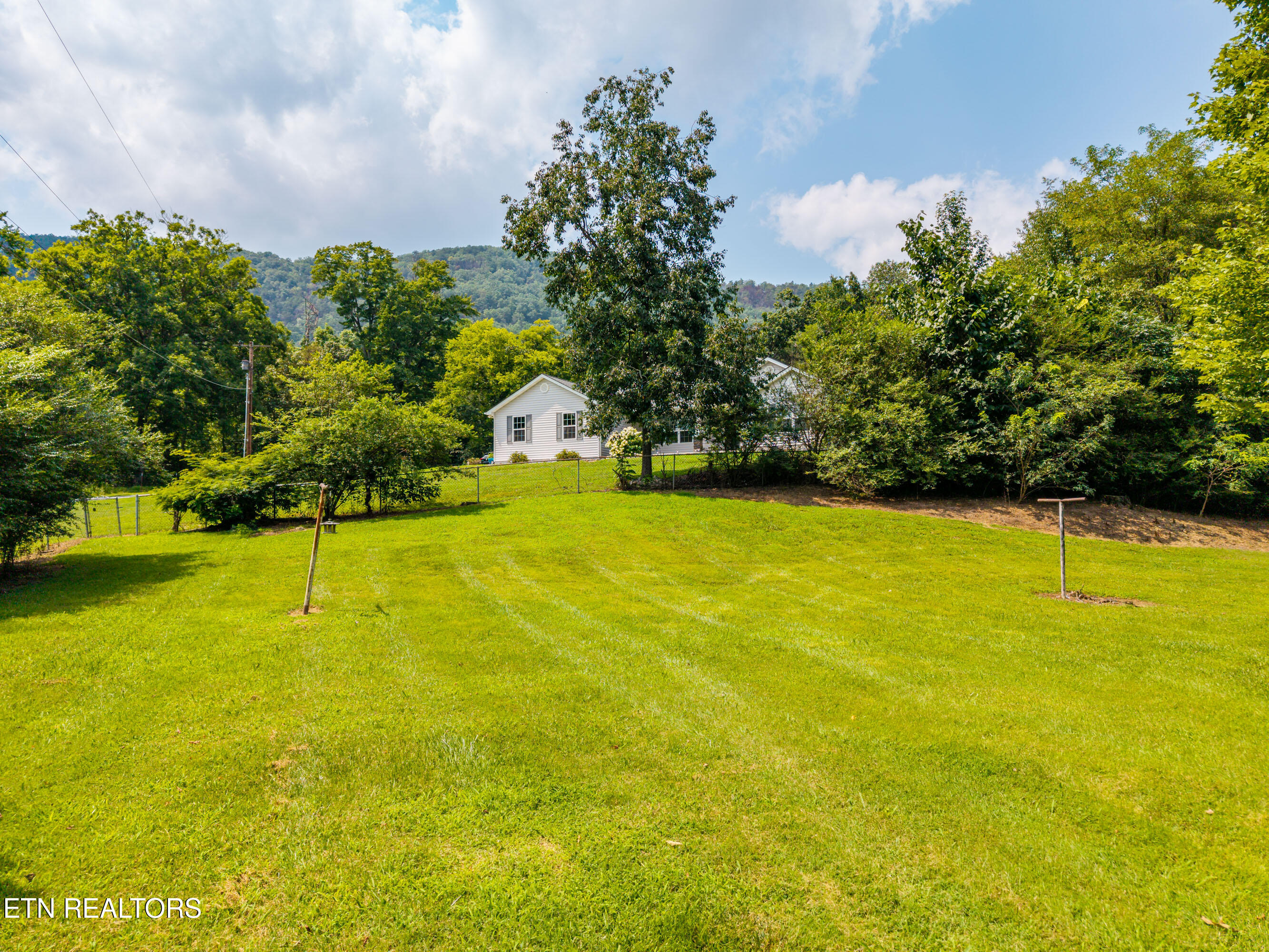 4703 Idumea Road Corryton TN 37721