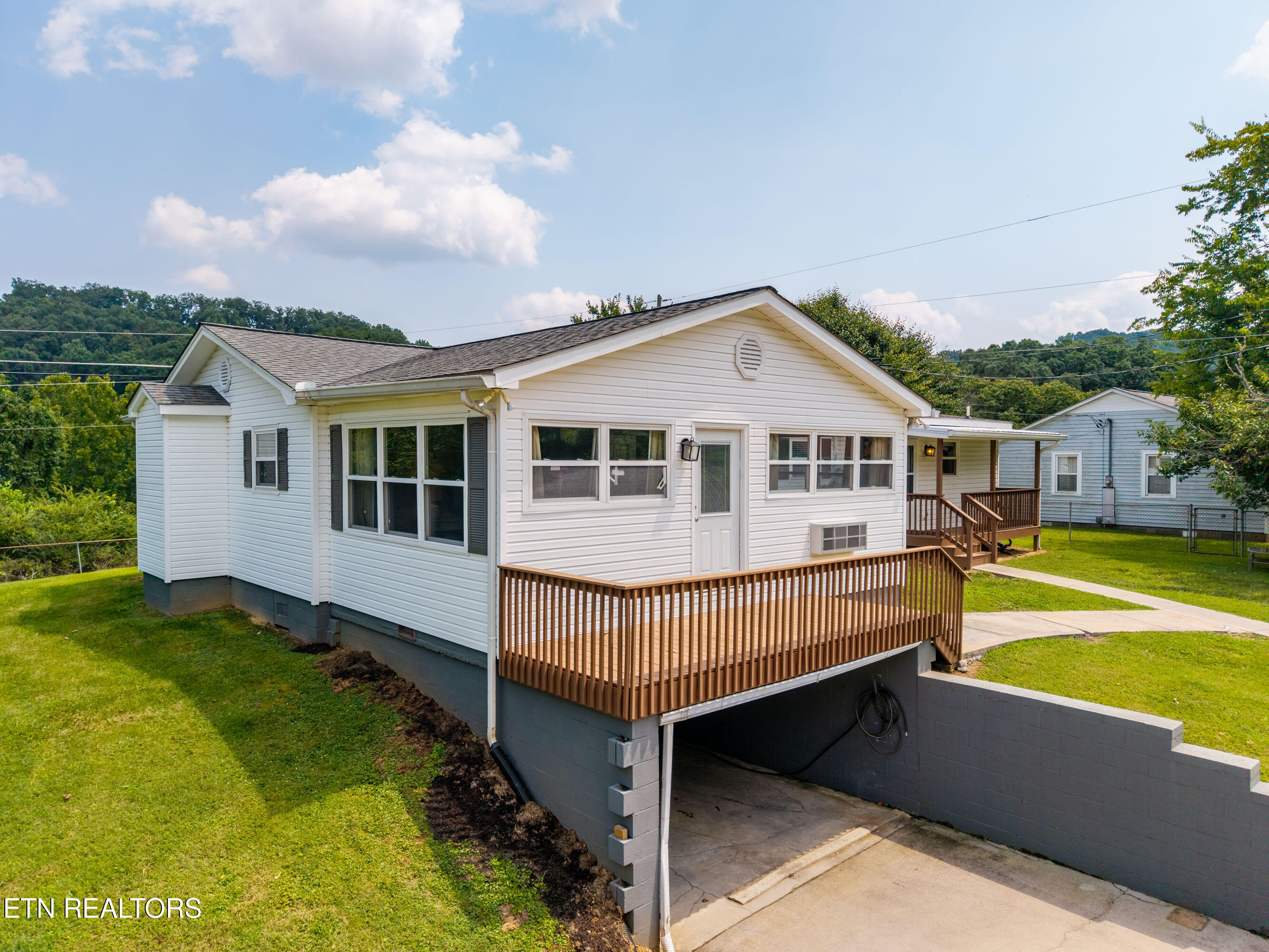 4703 Idumea Road Corryton TN 37721