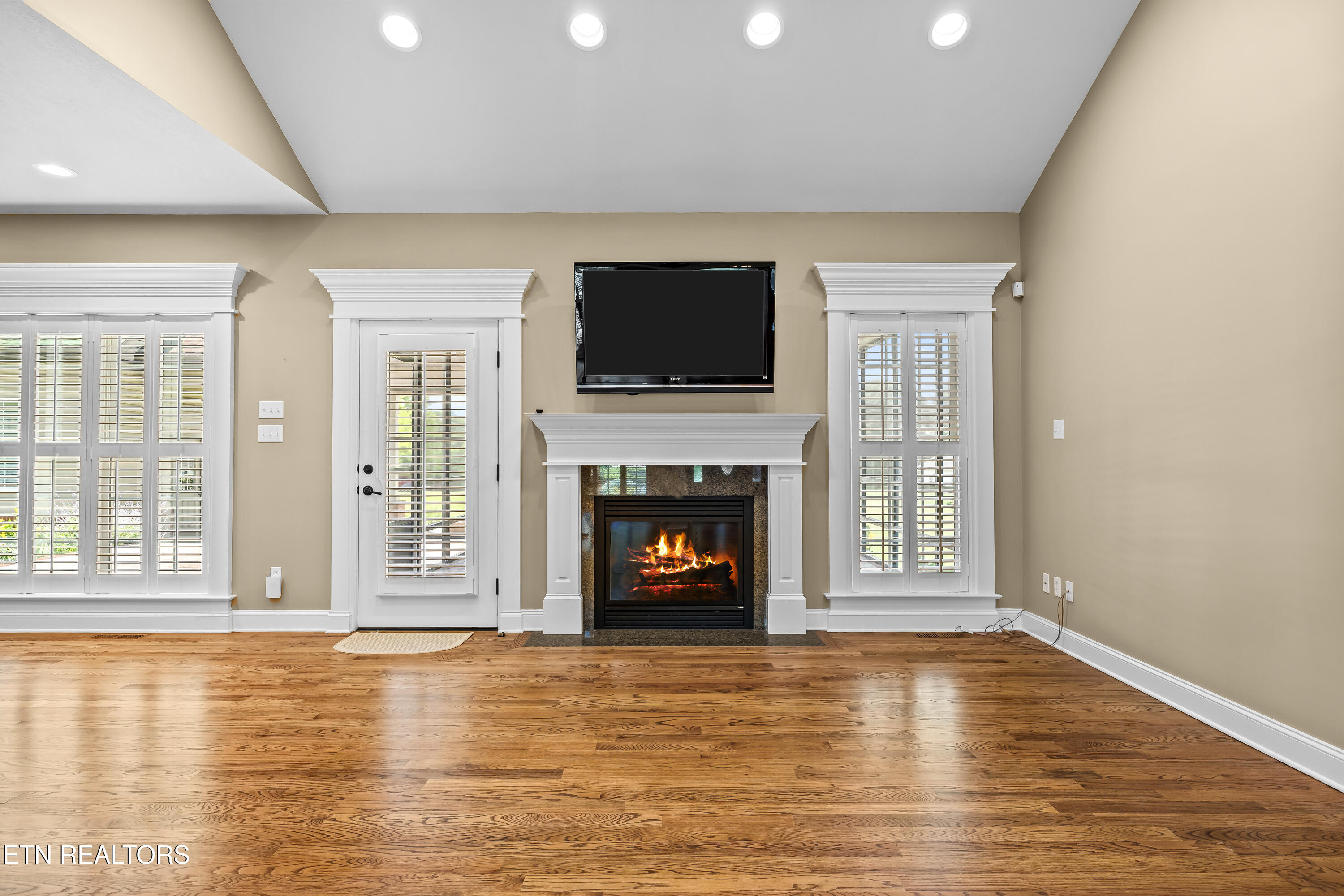 227 Pinecrest Circle Maryville TN 37803