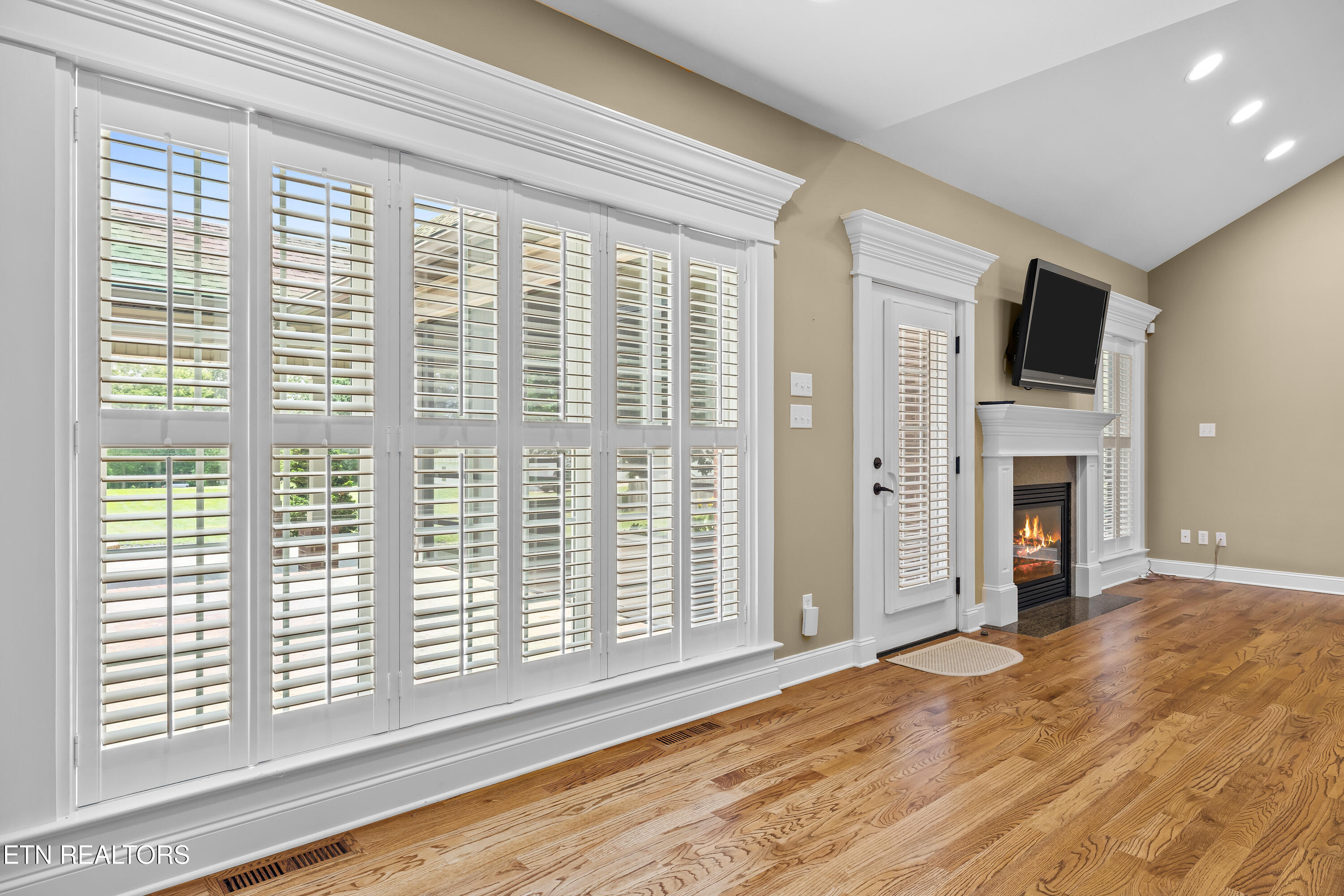 227 Pinecrest Circle Maryville TN 37803
